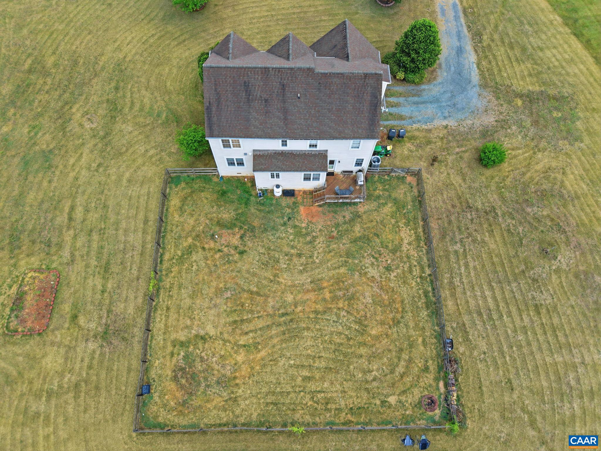 172 GLEBE LN, SCOTTSVILLE, Virginia 24590, 4 Bedrooms Bedrooms, ,2 BathroomsBathrooms,Residential,172 GLEBE LN,676875 MLS # 676875