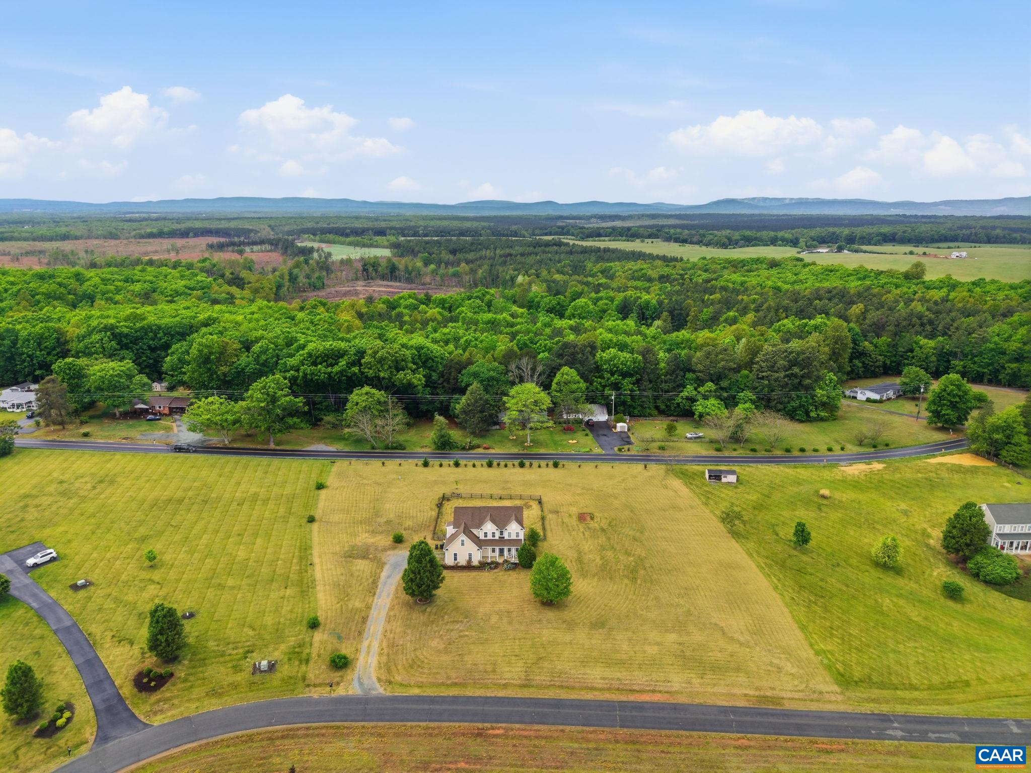 172 GLEBE LN, SCOTTSVILLE, Virginia 24590, 4 Bedrooms Bedrooms, ,2 BathroomsBathrooms,Residential,172 GLEBE LN,676875 MLS # 676875