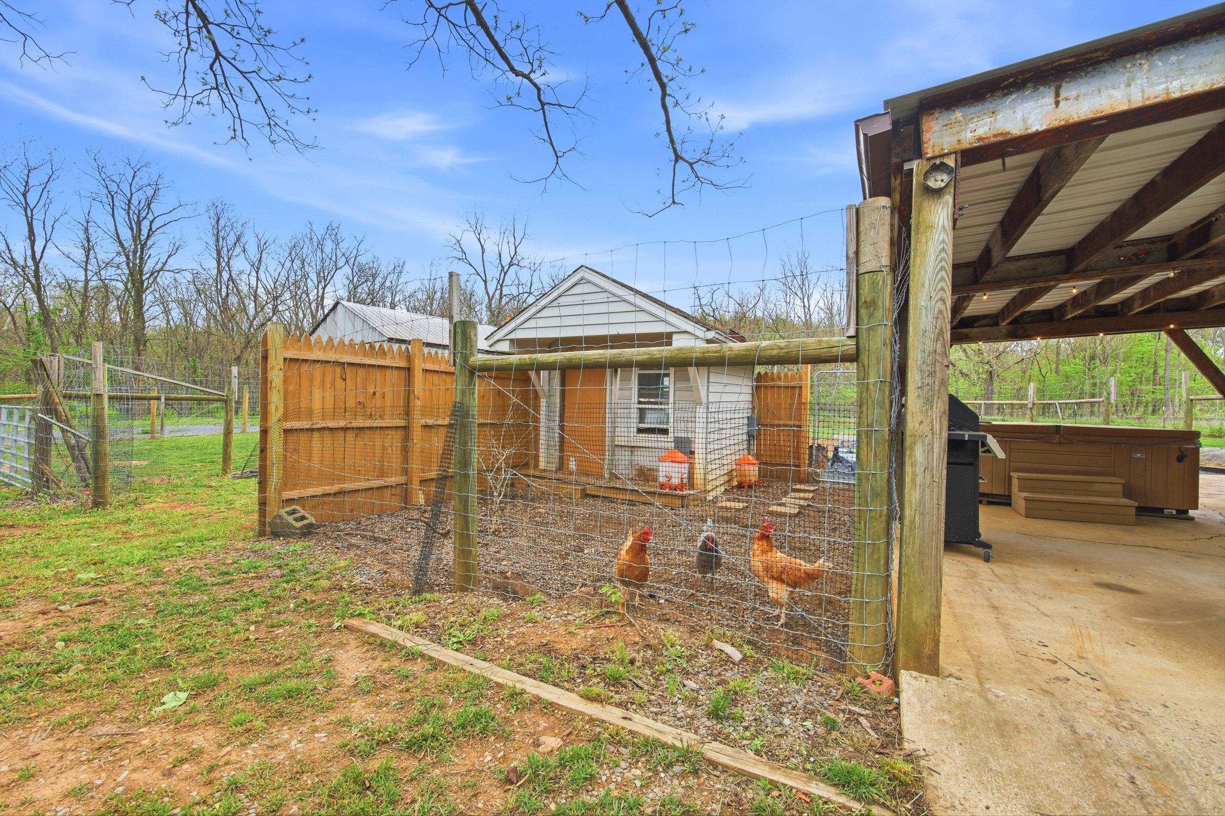 772 PINEWOODS RD, QUICKSBURG, Virginia 22847, 3 Bedrooms Bedrooms, ,1 BathroomBathrooms,Residential,772 PINEWOODS RD,676942 MLS # 676942