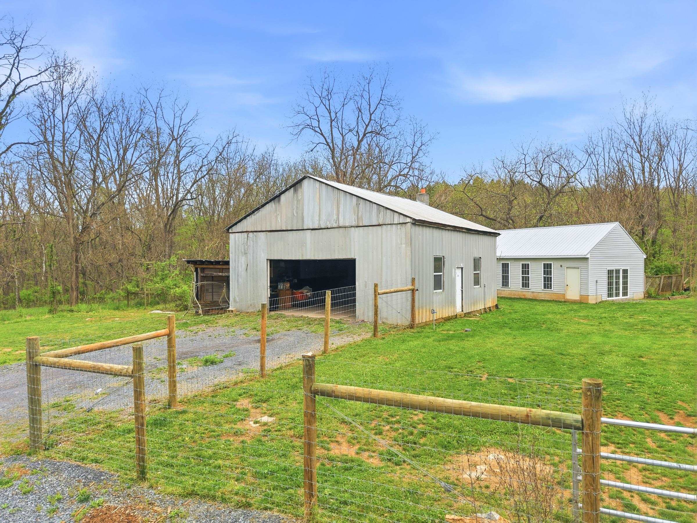 772 PINEWOODS RD, QUICKSBURG, Virginia 22847, 3 Bedrooms Bedrooms, ,1 BathroomBathrooms,Residential,772 PINEWOODS RD,676942 MLS # 676942