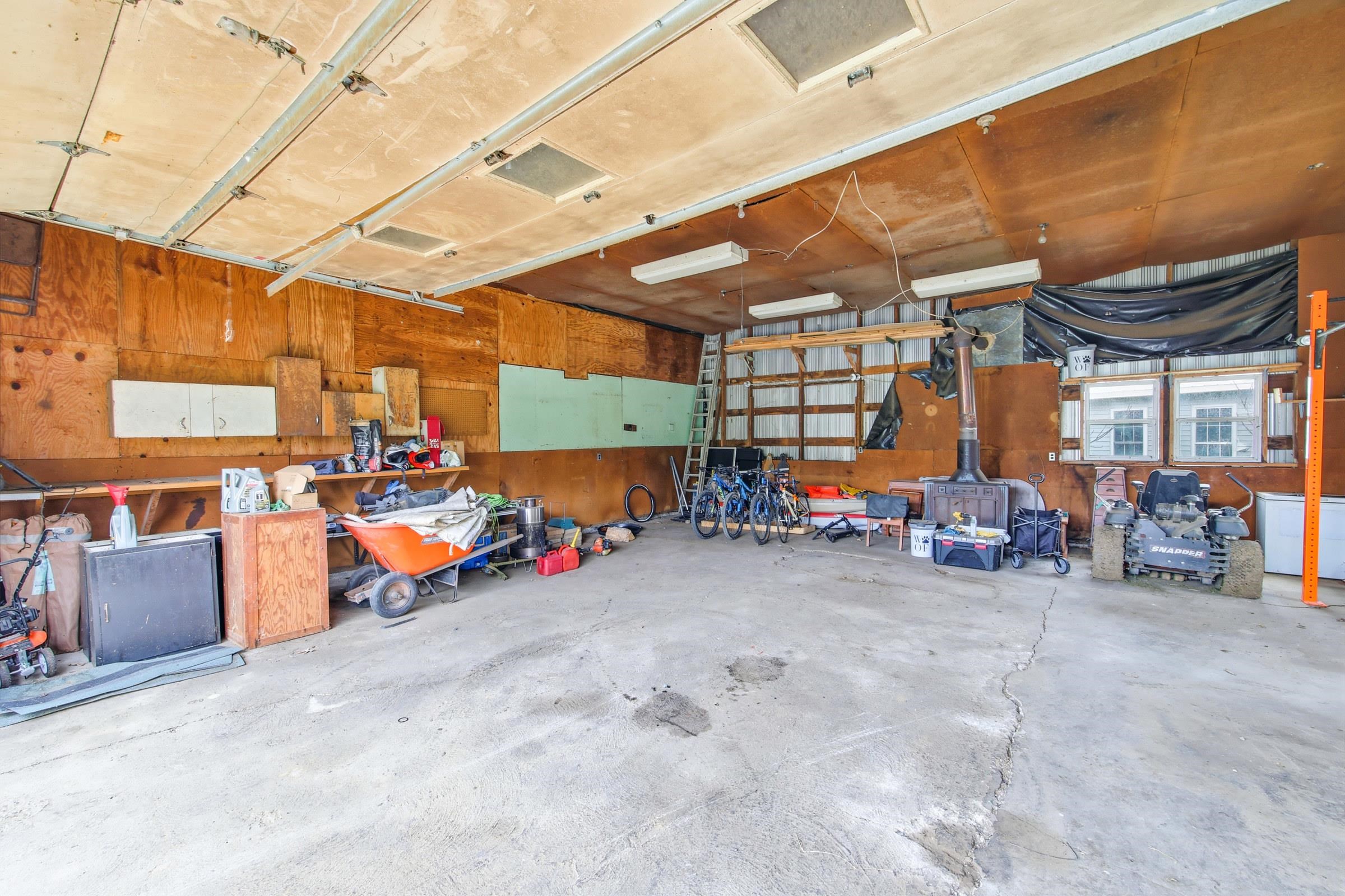 772 PINEWOODS RD, QUICKSBURG, Virginia 22847, 3 Bedrooms Bedrooms, ,1 BathroomBathrooms,Residential,772 PINEWOODS RD,676942 MLS # 676942