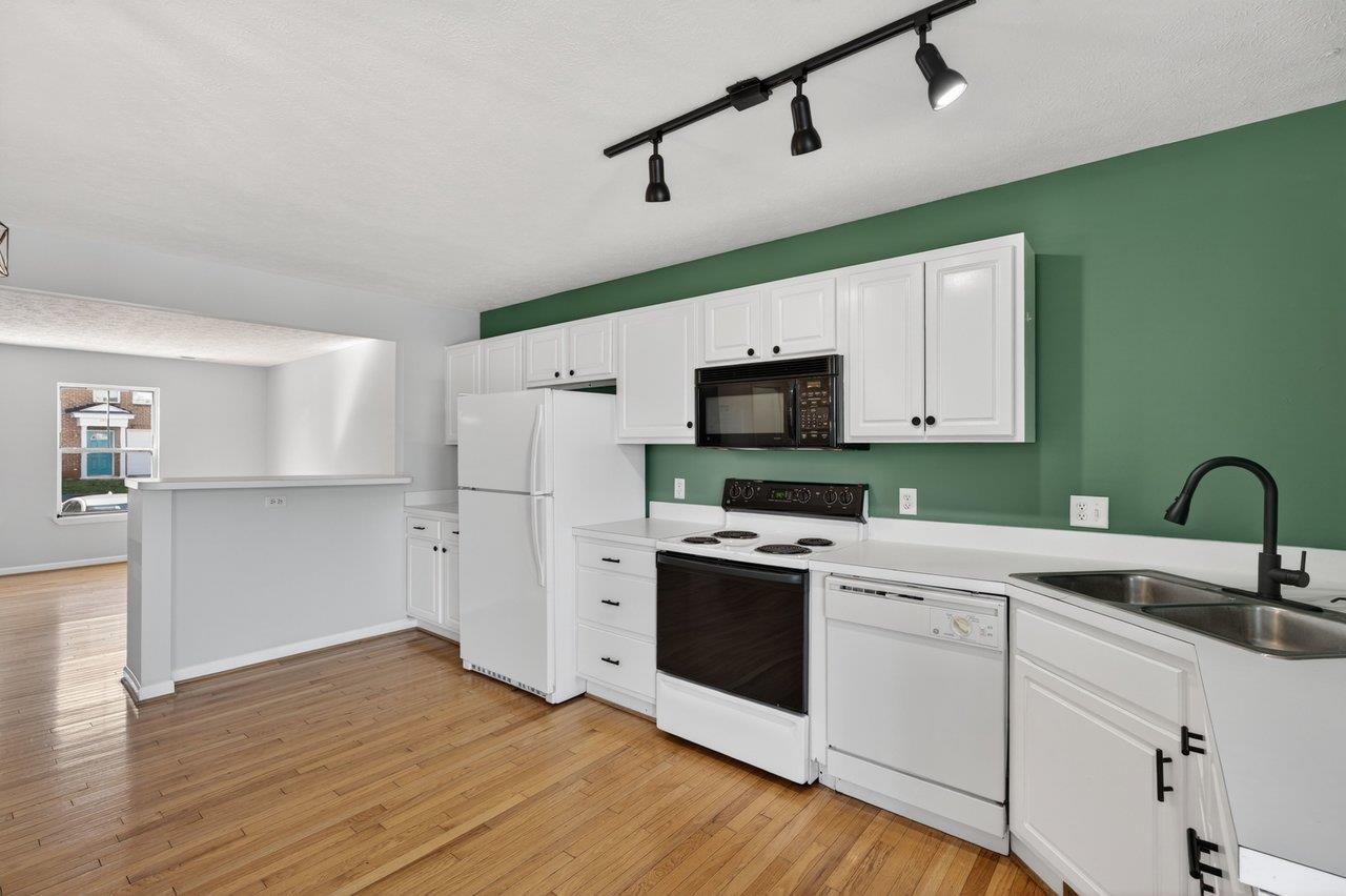 1226 OLD RICHMOND CIR, HARRISONBURG, Virginia 22802, 3 Bedrooms Bedrooms, ,3 BathroomsBathrooms,Residential,1226 OLD RICHMOND CIR,676976 MLS # 676976