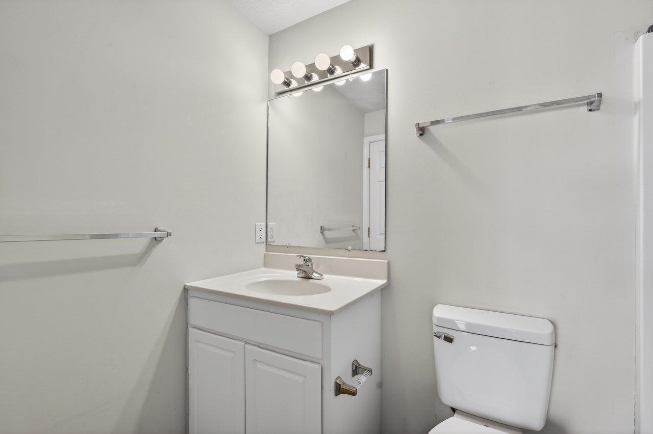 1226 OLD RICHMOND CIR, HARRISONBURG, Virginia 22802, 3 Bedrooms Bedrooms, ,3 BathroomsBathrooms,Residential,1226 OLD RICHMOND CIR,676976 MLS # 676976