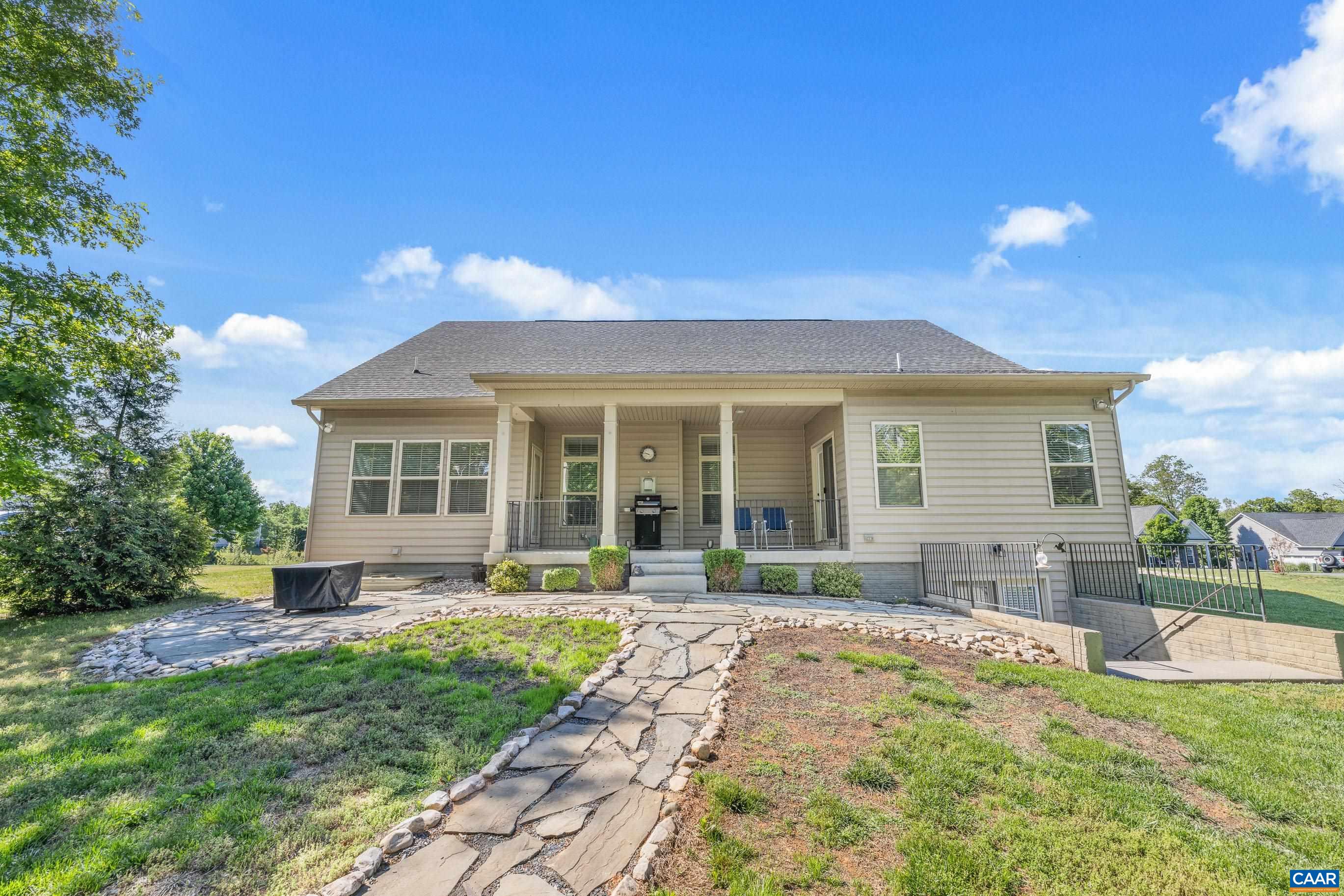 302 MANOR BLVD, PALMYRA, Virginia 22963, 3 Bedrooms Bedrooms, ,3 BathroomsBathrooms,Residential,302 MANOR BLVD,677084 MLS # 677084