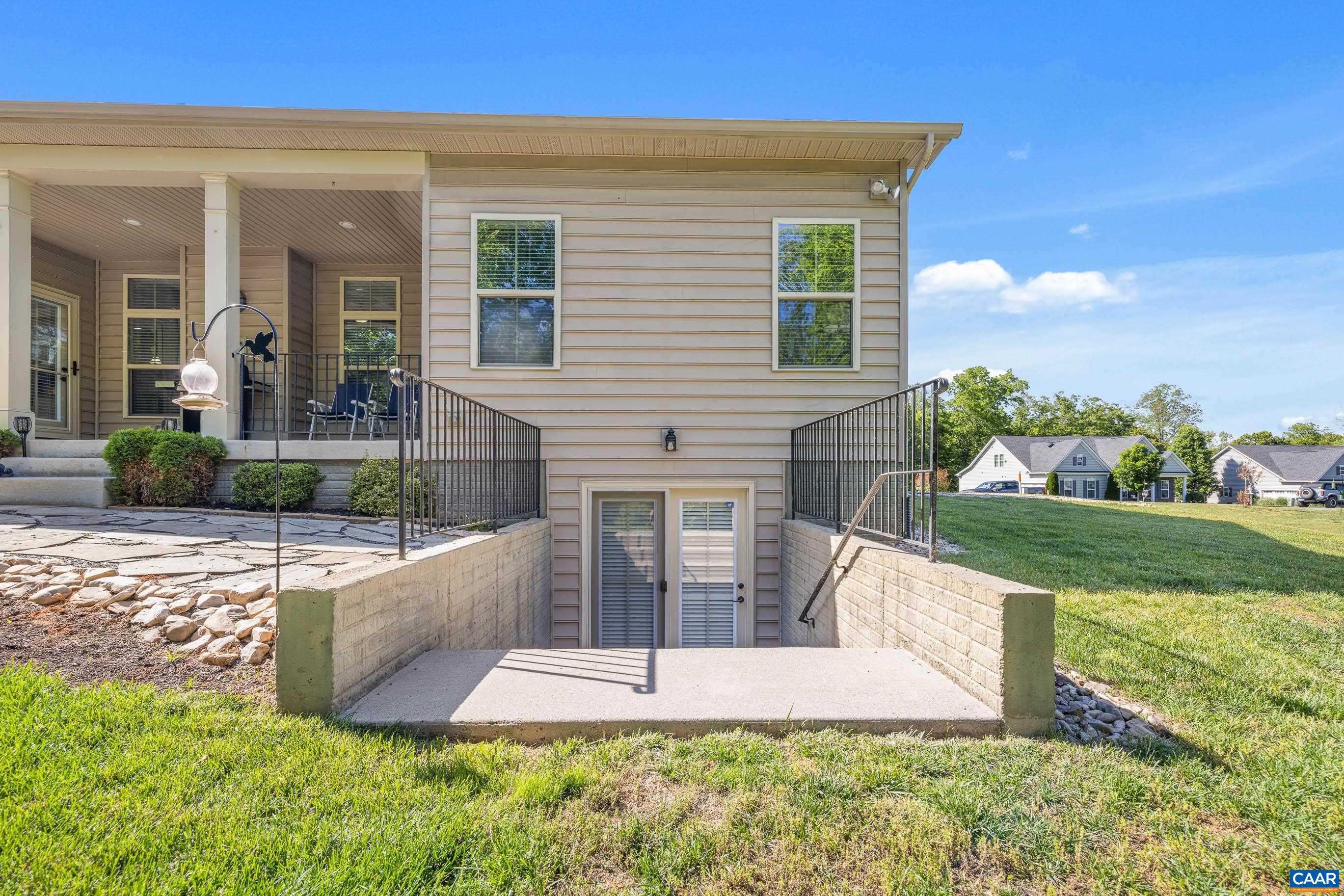 302 MANOR BLVD, PALMYRA, Virginia 22963, 3 Bedrooms Bedrooms, ,3 BathroomsBathrooms,Residential,302 MANOR BLVD,677084 MLS # 677084