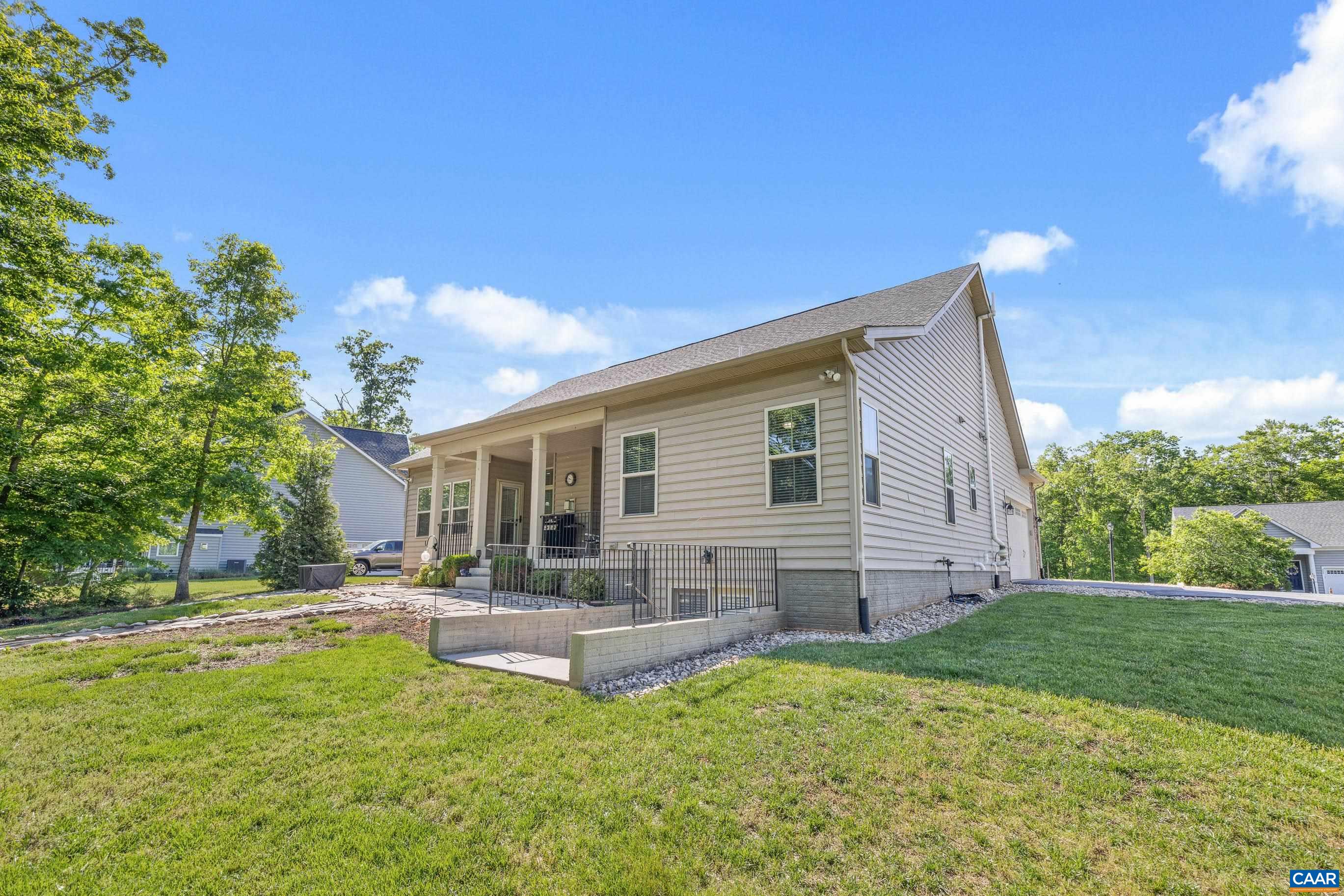 302 MANOR BLVD, PALMYRA, Virginia 22963, 3 Bedrooms Bedrooms, ,3 BathroomsBathrooms,Residential,302 MANOR BLVD,677084 MLS # 677084