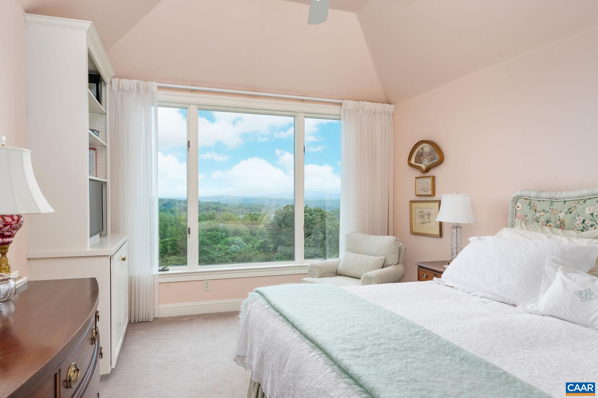 500 CRESTWOOD DR, CHARLOTTESVILLE, Virginia 22903, 2 Bedrooms Bedrooms, ,2 BathroomsBathrooms,Residential,500 CRESTWOOD DR,677091 MLS # 677091 500 CRESTWOOD DR, CHARLOTTESVILLE, Virginia 22903, 2 Bedrooms Bedrooms, ,2 BathroomsBathrooms,Residential,500 CRESTWOOD DR,677091 MLS # 677091