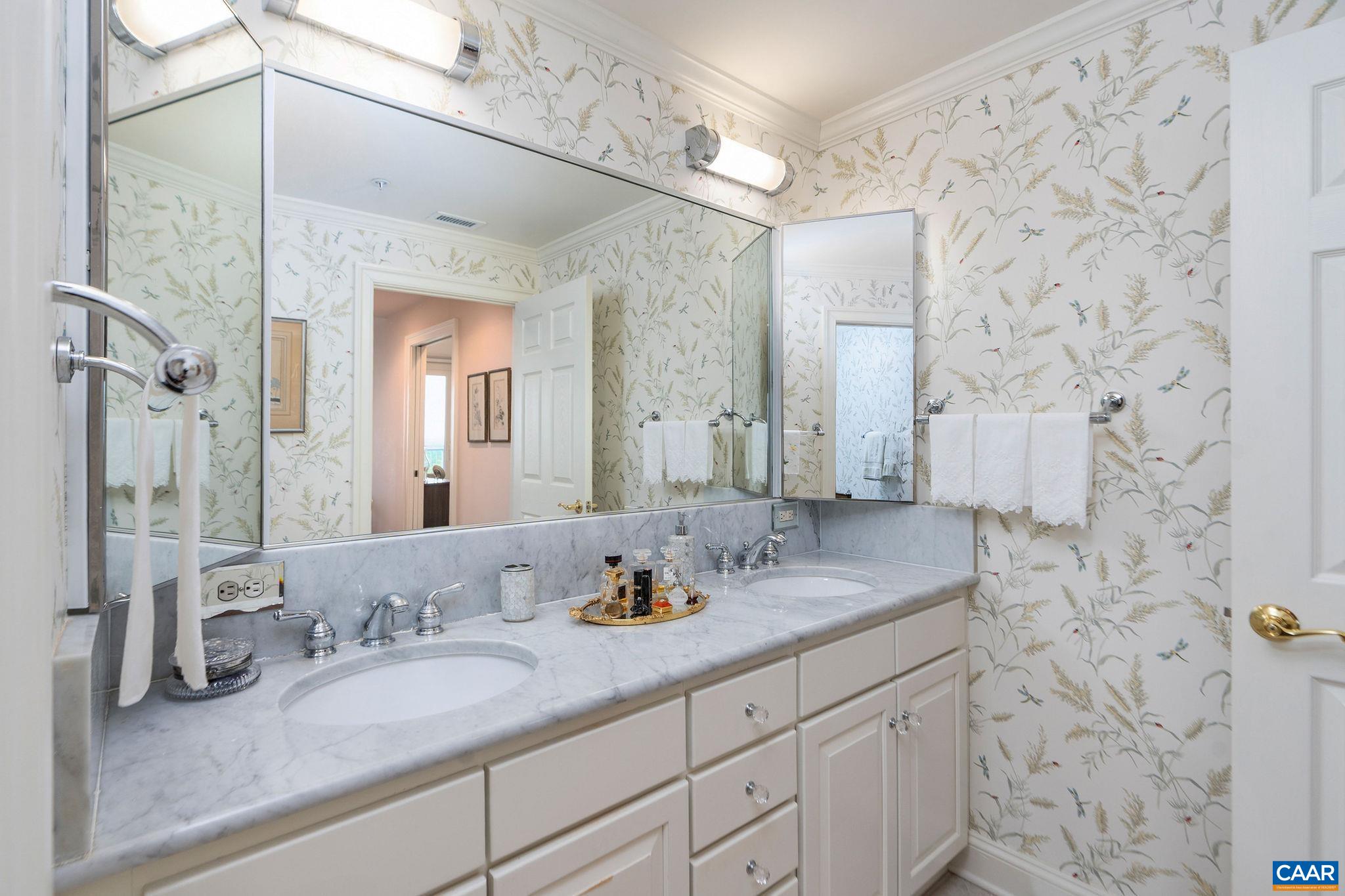 500 CRESTWOOD DR, CHARLOTTESVILLE, Virginia 22903, 2 Bedrooms Bedrooms, ,2 BathroomsBathrooms,Residential,500 CRESTWOOD DR,677091 MLS # 677091 500 CRESTWOOD DR, CHARLOTTESVILLE, Virginia 22903, 2 Bedrooms Bedrooms, ,2 BathroomsBathrooms,Residential,500 CRESTWOOD DR,677091 MLS # 677091