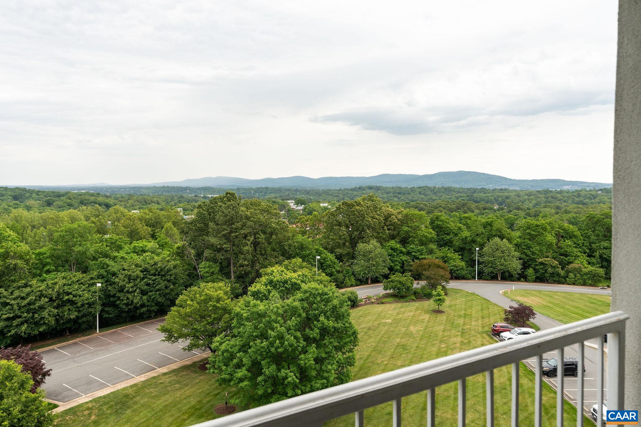 500 CRESTWOOD DR, CHARLOTTESVILLE, Virginia 22903, 2 Bedrooms Bedrooms, ,2 BathroomsBathrooms,Residential,500 CRESTWOOD DR,677091 MLS # 677091 500 CRESTWOOD DR, CHARLOTTESVILLE, Virginia 22903, 2 Bedrooms Bedrooms, ,2 BathroomsBathrooms,Residential,500 CRESTWOOD DR,677091 MLS # 677091