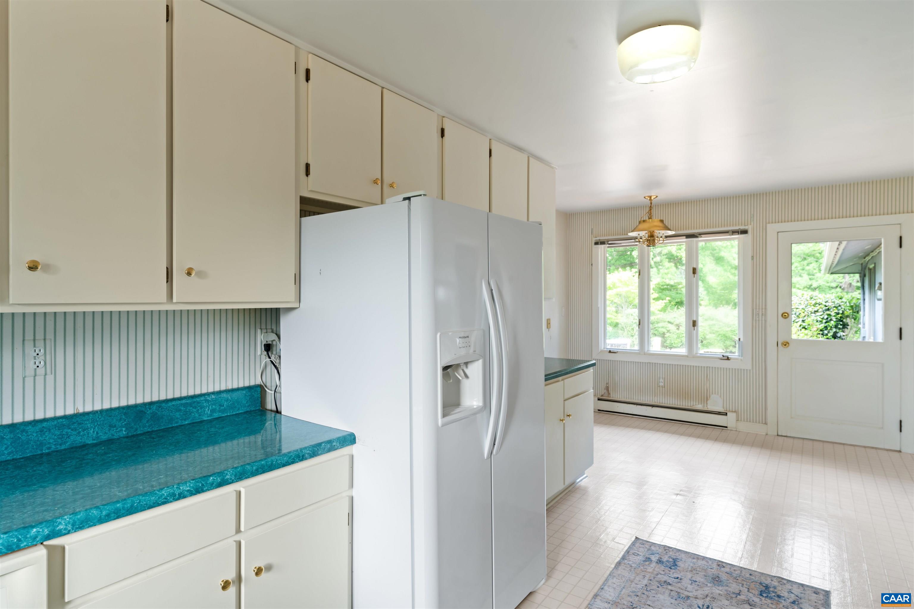 1221 WEST LEIGH DR, CHARLOTTESVILLE, Virginia 22901, 2 Bedrooms Bedrooms, ,3 BathroomsBathrooms,Residential,1221 WEST LEIGH DR,677126 MLS # 677126