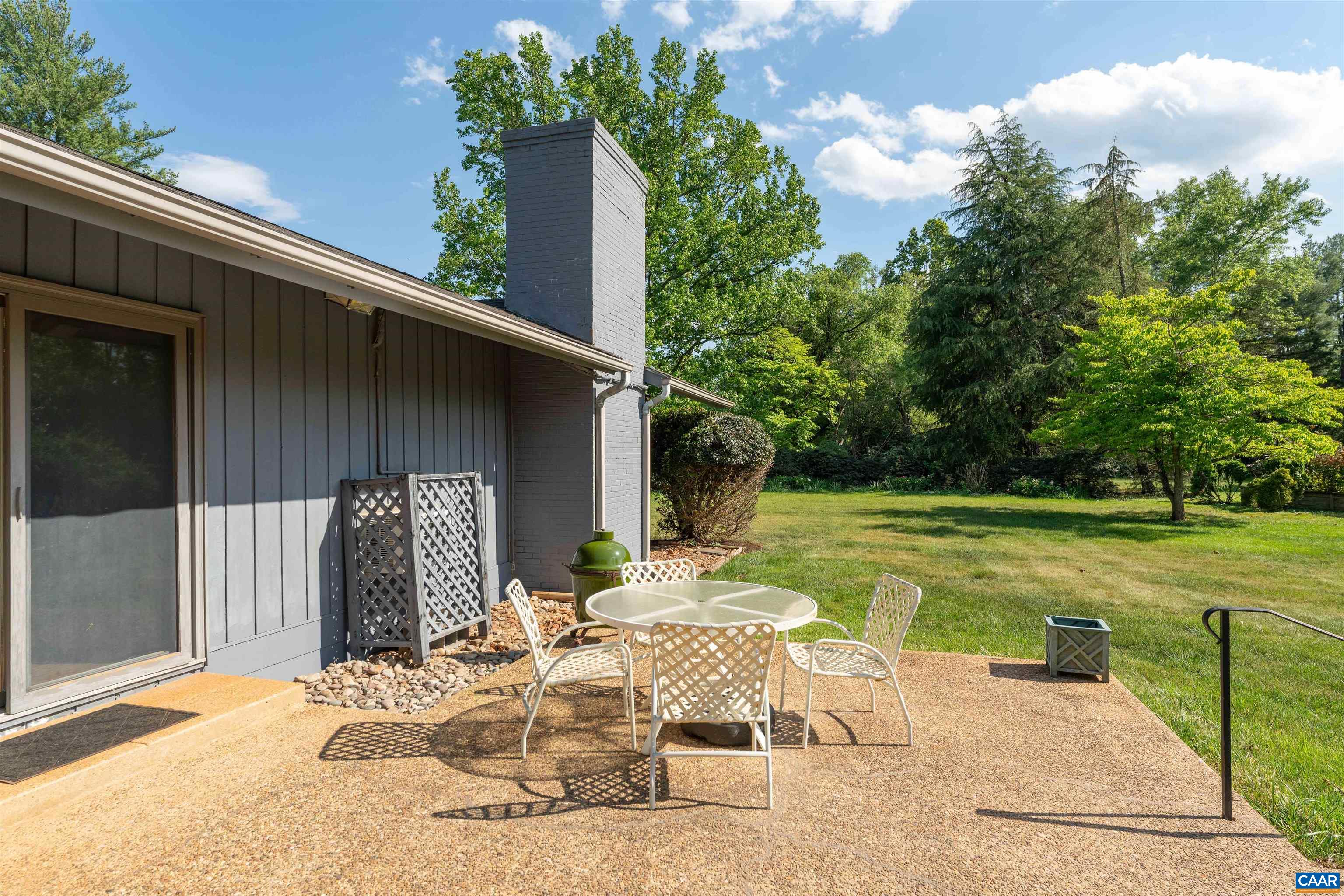 1221 WEST LEIGH DR, CHARLOTTESVILLE, Virginia 22901, 2 Bedrooms Bedrooms, ,3 BathroomsBathrooms,Residential,1221 WEST LEIGH DR,677126 MLS # 677126
