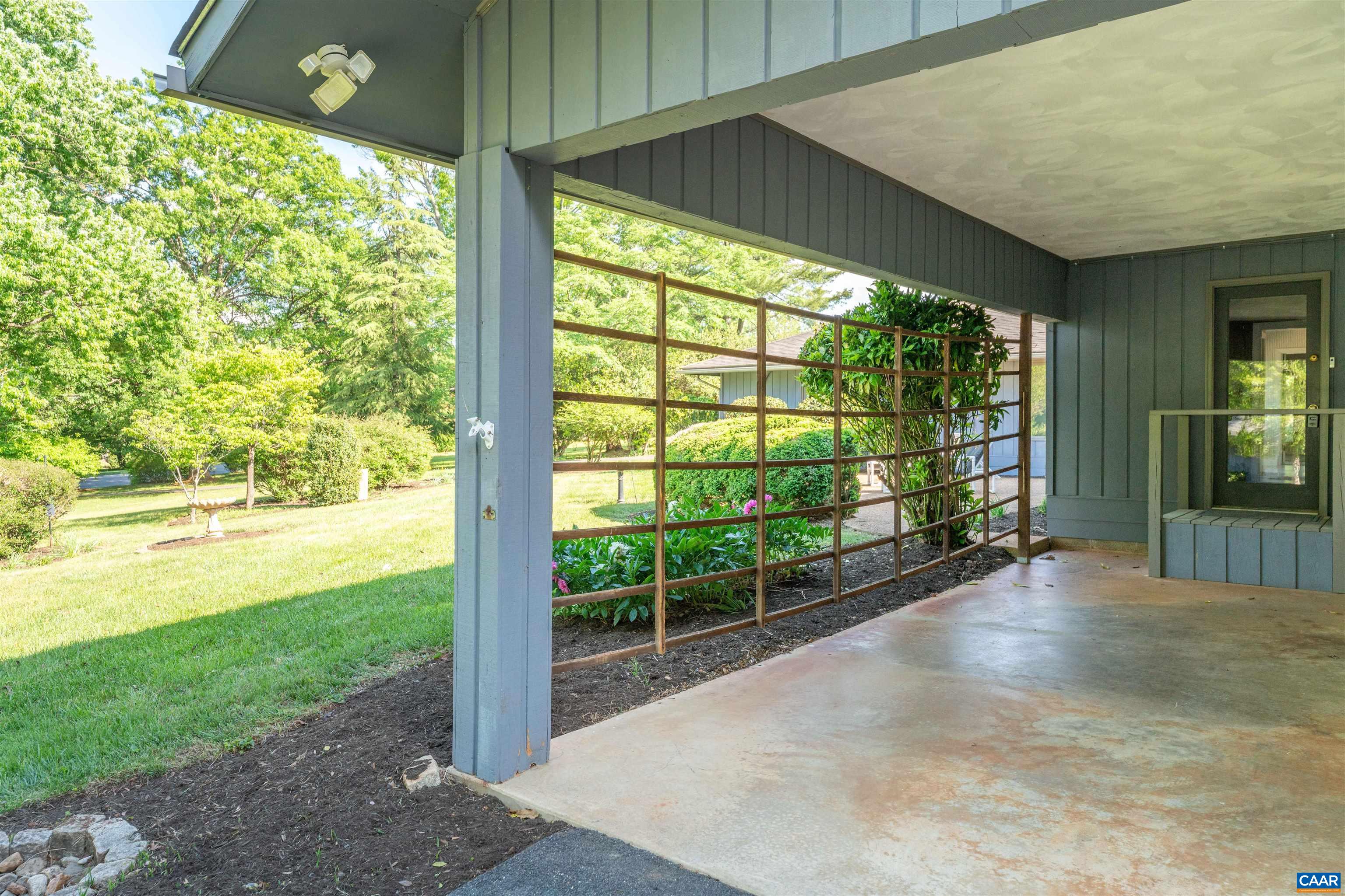 1221 WEST LEIGH DR, CHARLOTTESVILLE, Virginia 22901, 2 Bedrooms Bedrooms, ,3 BathroomsBathrooms,Residential,1221 WEST LEIGH DR,677126 MLS # 677126