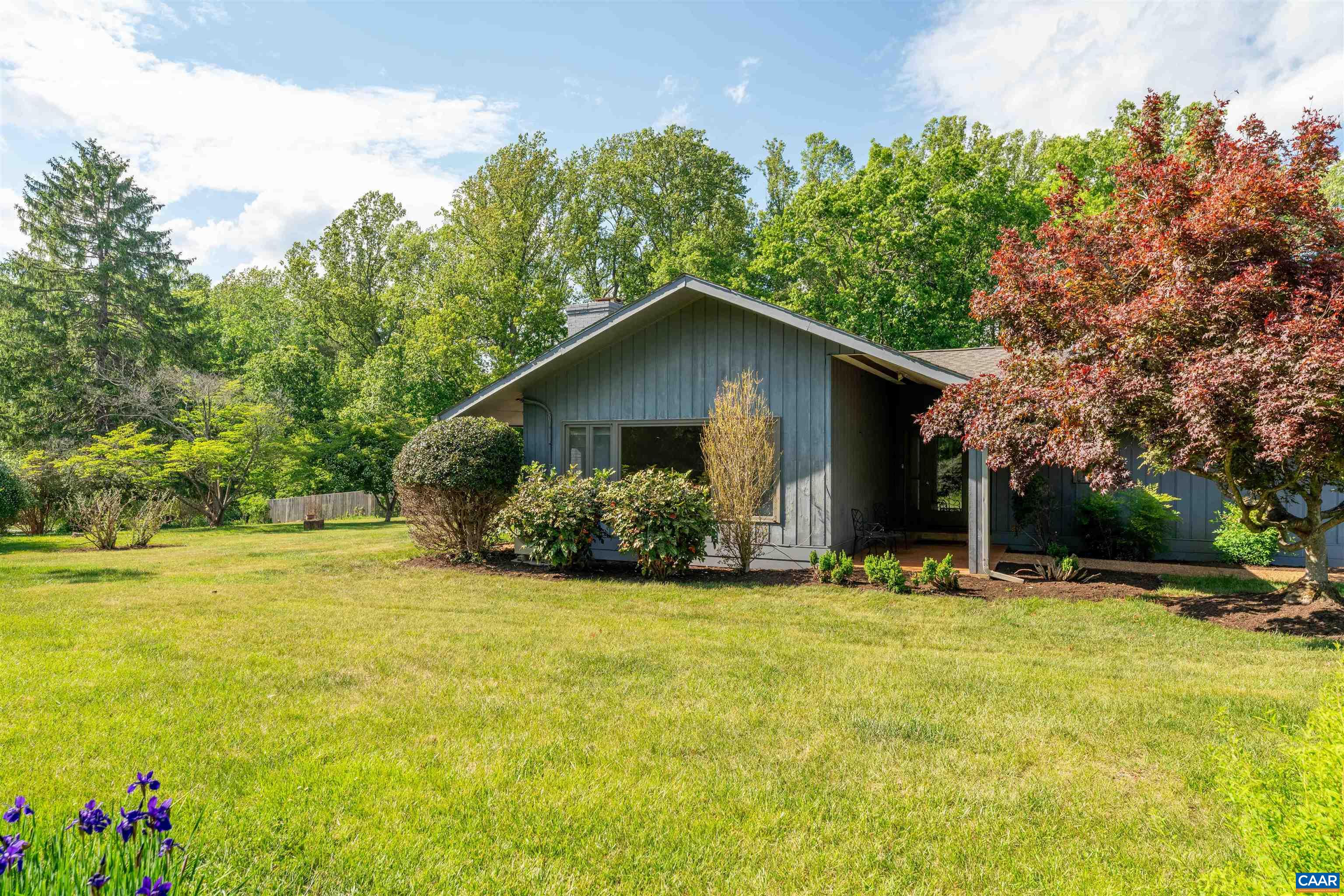 1221 WEST LEIGH DR, CHARLOTTESVILLE, Virginia 22901, 2 Bedrooms Bedrooms, ,3 BathroomsBathrooms,Residential,1221 WEST LEIGH DR,677126 MLS # 677126