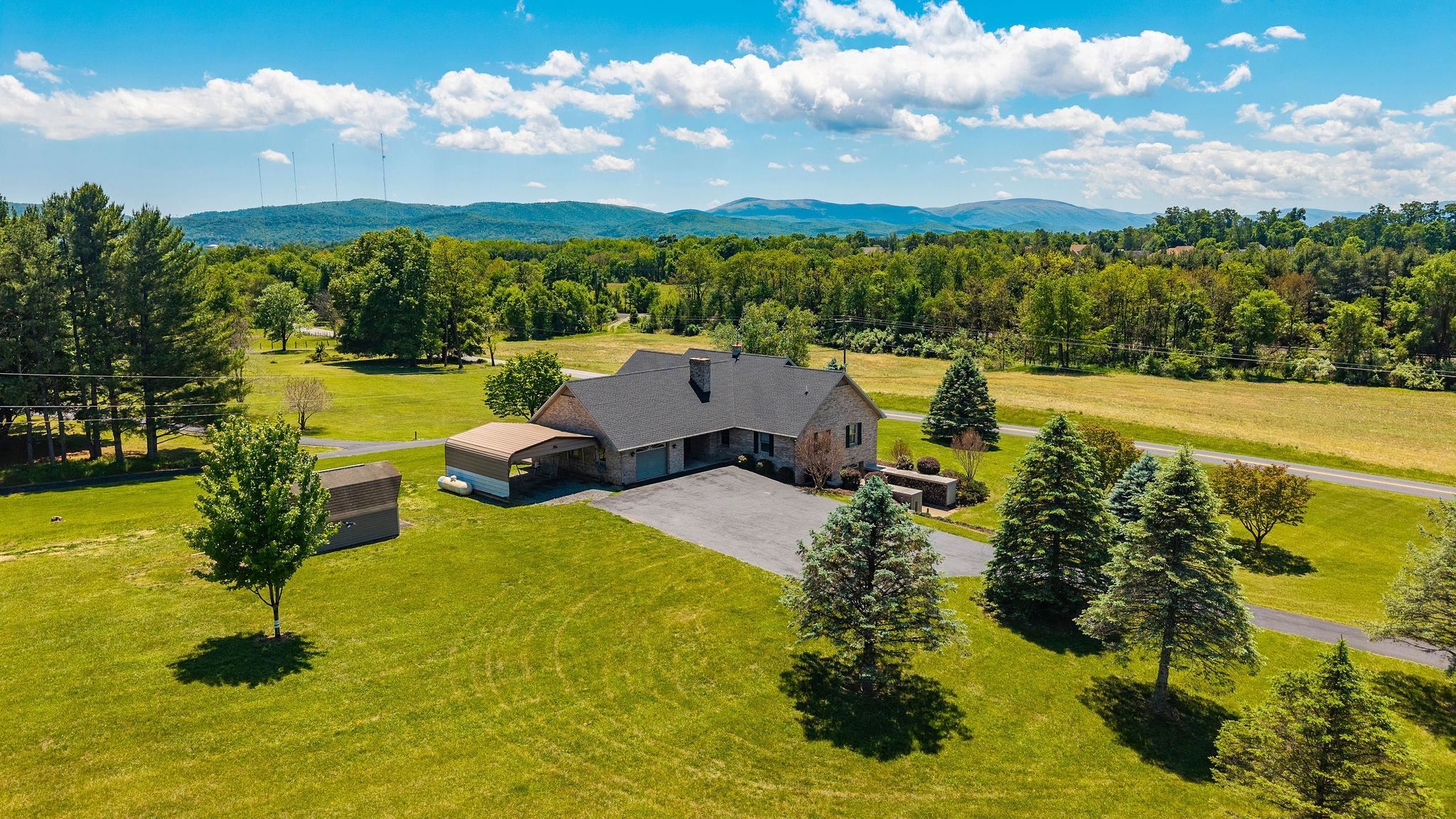 23 ENTRY SCHOOL RD, WAYNESBORO, Virginia 22980, 3 Bedrooms Bedrooms, ,2 BathroomsBathrooms,Residential,23 ENTRY SCHOOL RD,677132 MLS # 677132 23 ENTRY SCHOOL RD, WAYNESBORO, Virginia 22980, 3 Bedrooms Bedrooms, ,2 BathroomsBathrooms,Residential,23 ENTRY SCHOOL RD,677132 MLS # 677132