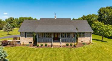 23 ENTRY SCHOOL RD, WAYNESBORO, Virginia 22980, 3 Bedrooms Bedrooms, ,2 BathroomsBathrooms,Residential,23 ENTRY SCHOOL RD,677132 MLS # 677132
