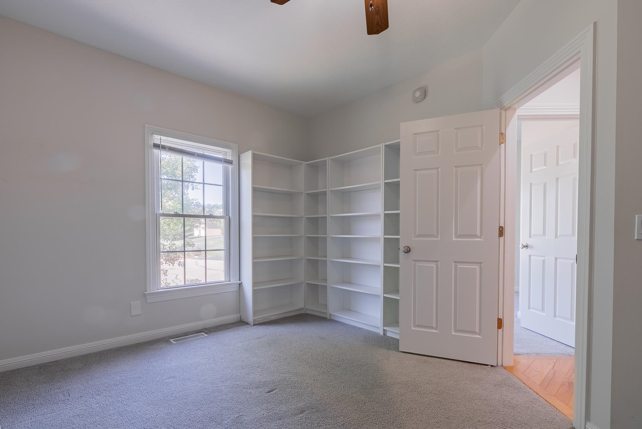 156 CHELSEA CIR, HARRISONBURG, Virginia 22801, 4 Bedrooms Bedrooms, ,3 BathroomsBathrooms,Residential,156 CHELSEA CIR,677134 MLS # 677134