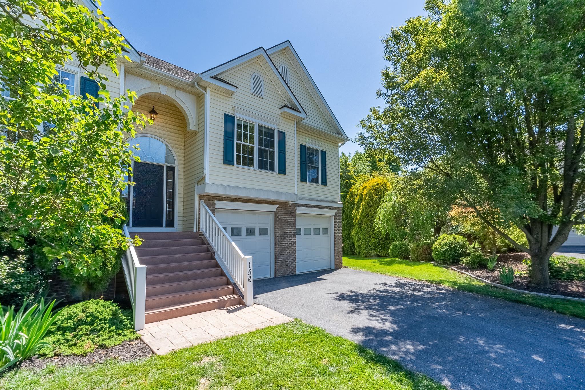 156 CHELSEA CIR, HARRISONBURG, Virginia 22801, 4 Bedrooms Bedrooms, ,3 BathroomsBathrooms,Residential,156 CHELSEA CIR,677134 MLS # 677134