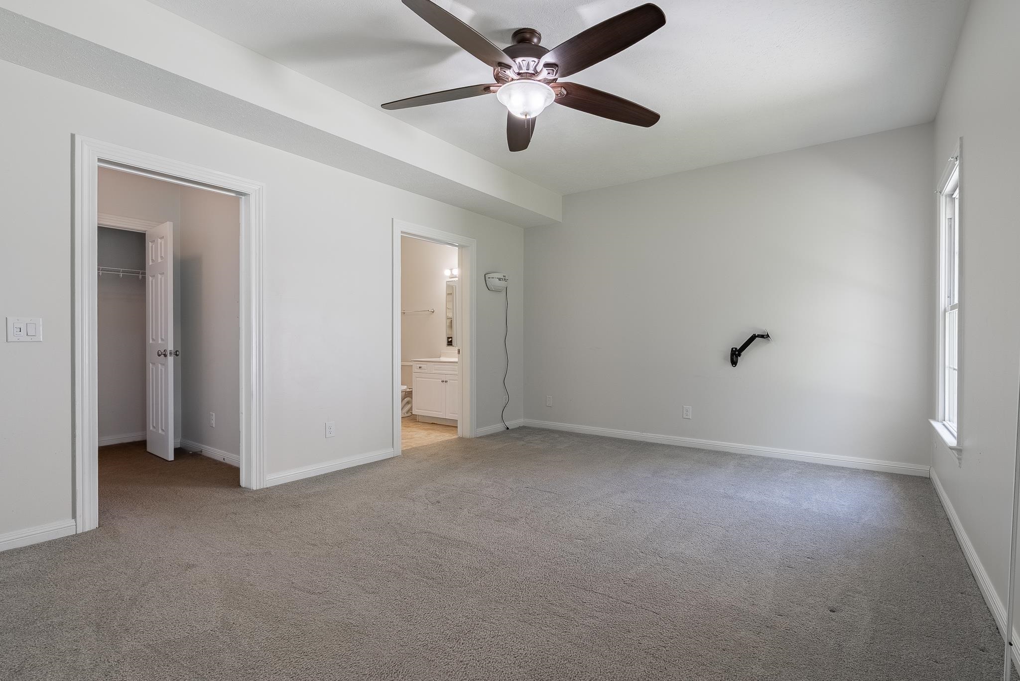156 CHELSEA CIR, HARRISONBURG, Virginia 22801, 4 Bedrooms Bedrooms, ,3 BathroomsBathrooms,Residential,156 CHELSEA CIR,677134 MLS # 677134