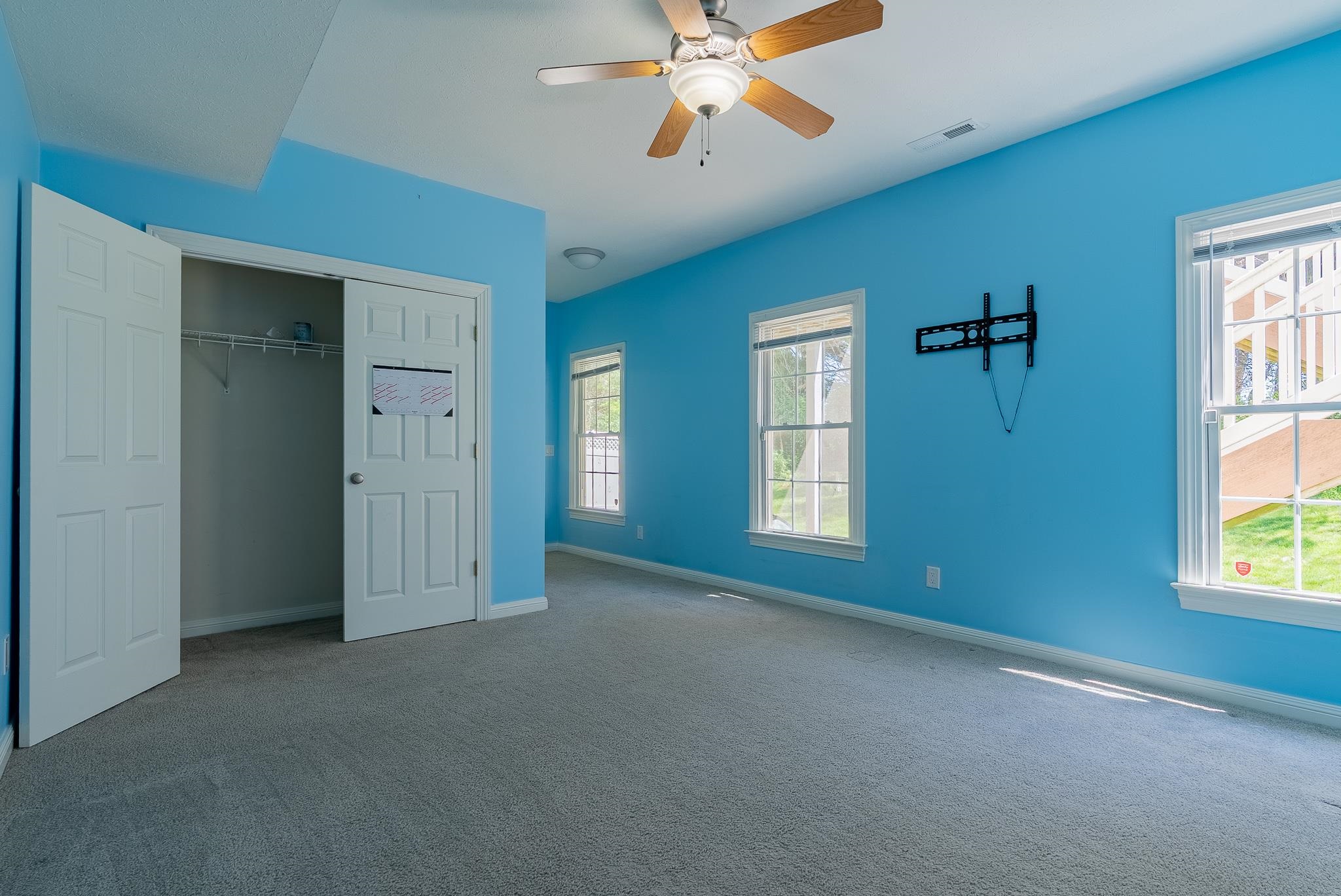 156 CHELSEA CIR, HARRISONBURG, Virginia 22801, 4 Bedrooms Bedrooms, ,3 BathroomsBathrooms,Residential,156 CHELSEA CIR,677134 MLS # 677134