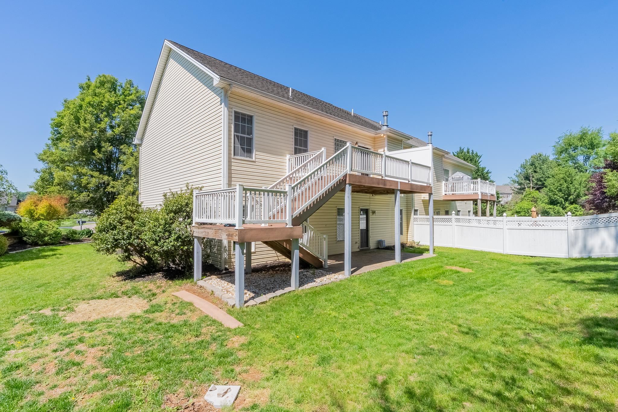 156 CHELSEA CIR, HARRISONBURG, Virginia 22801, 4 Bedrooms Bedrooms, ,3 BathroomsBathrooms,Residential,156 CHELSEA CIR,677134 MLS # 677134