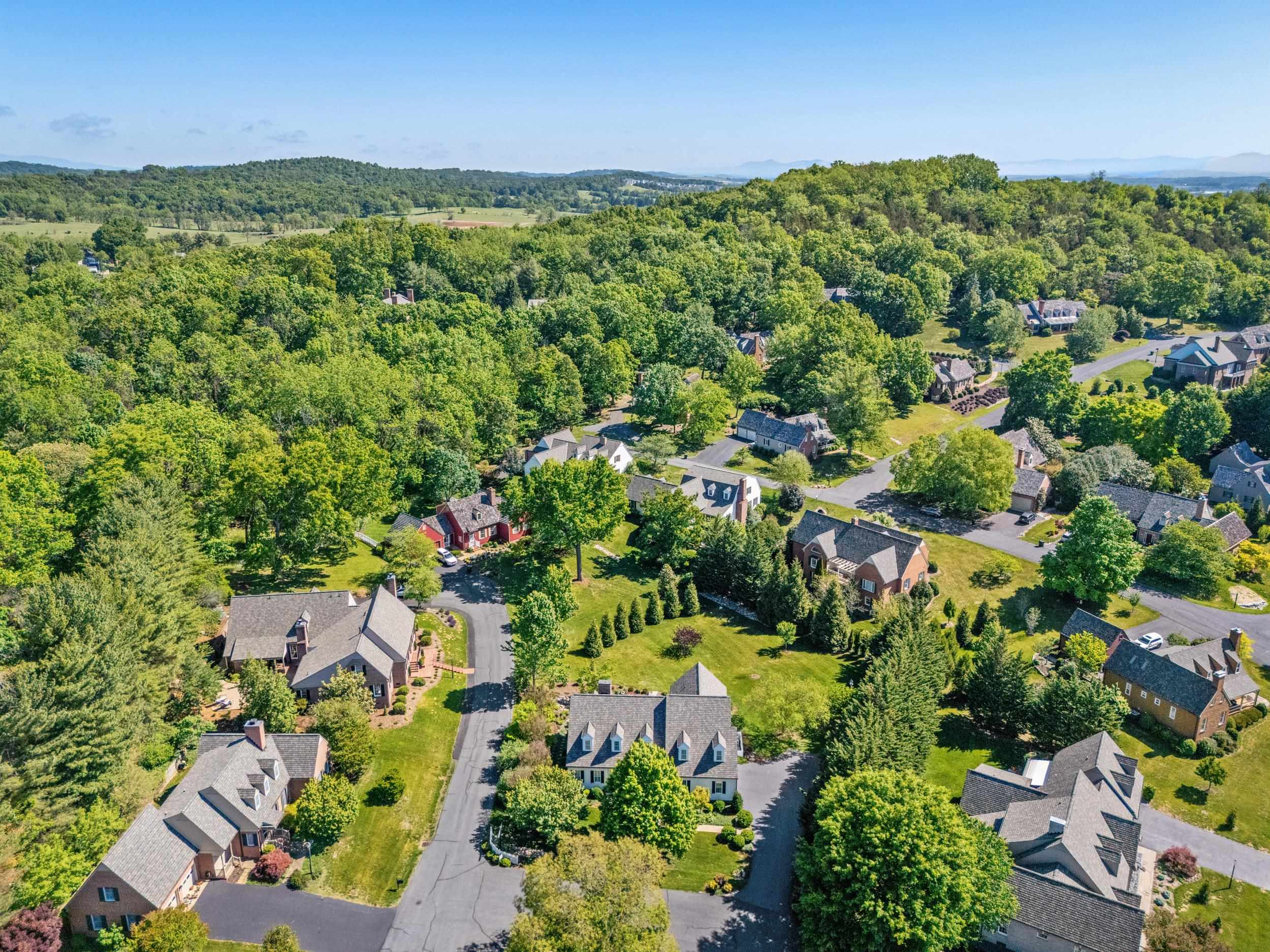 209 KINGS SQ, STAUNTON, Virginia 24401, 4 Bedrooms Bedrooms, ,2 BathroomsBathrooms,Residential,209 KINGS SQ,677137 MLS # 677137 209 KINGS SQ, STAUNTON, Virginia 24401, 4 Bedrooms Bedrooms, ,2 BathroomsBathrooms,Residential,209 KINGS SQ,677137 MLS # 677137