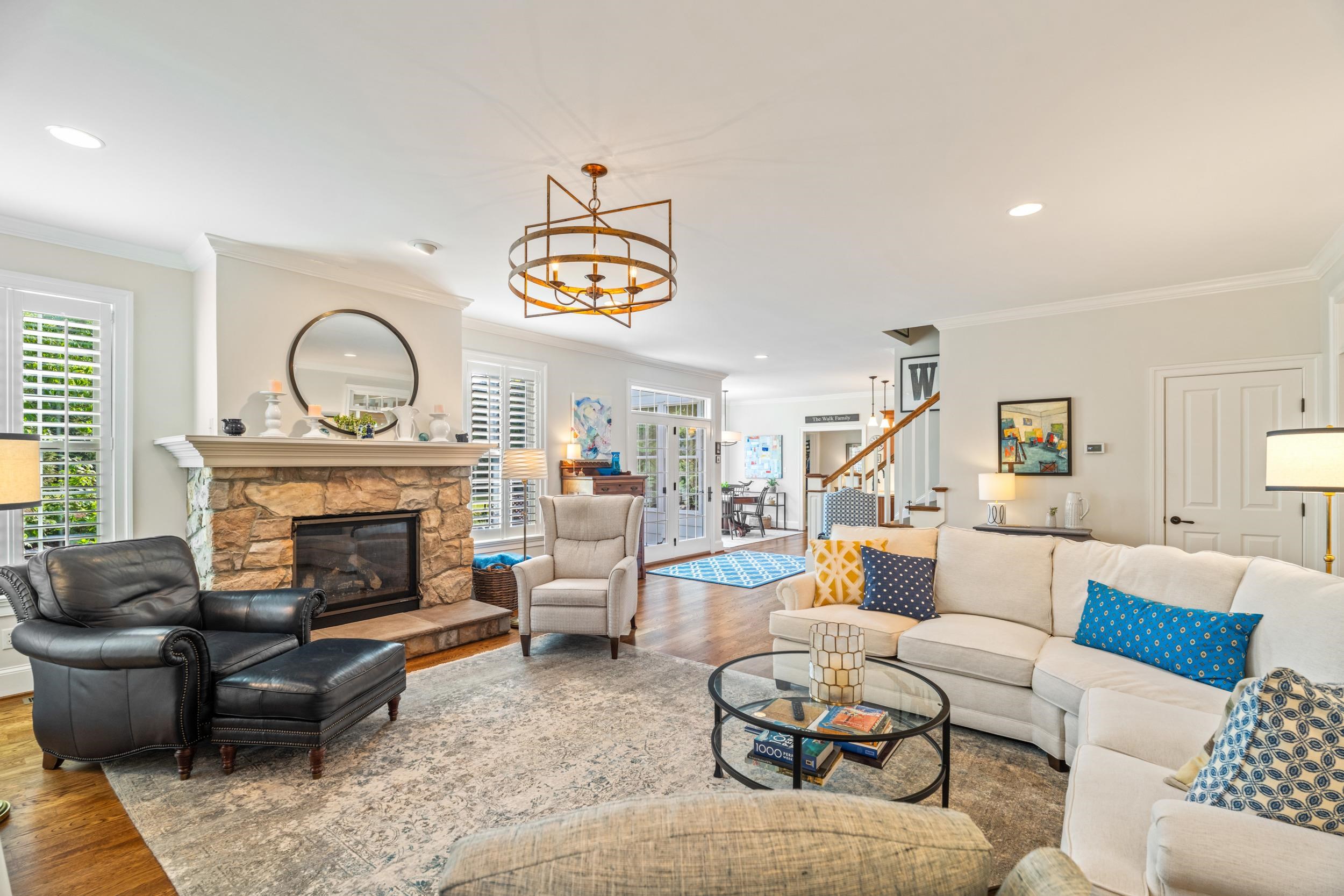 209 KINGS SQ, STAUNTON, Virginia 24401, 4 Bedrooms Bedrooms, ,2 BathroomsBathrooms,Residential,209 KINGS SQ,677137 MLS # 677137 209 KINGS SQ, STAUNTON, Virginia 24401, 4 Bedrooms Bedrooms, ,2 BathroomsBathrooms,Residential,209 KINGS SQ,677137 MLS # 677137