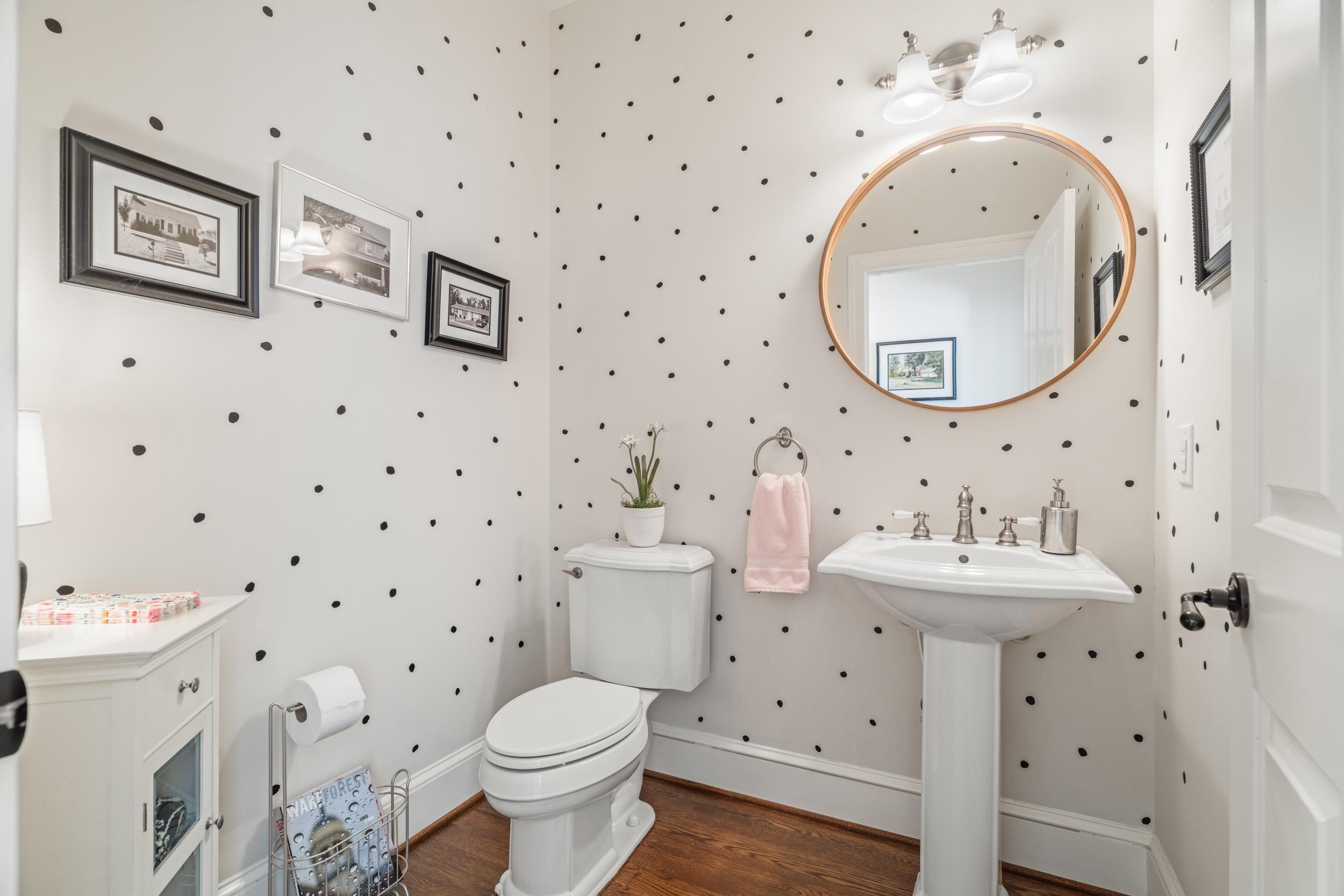 209 KINGS SQ, STAUNTON, Virginia 24401, 4 Bedrooms Bedrooms, ,2 BathroomsBathrooms,Residential,209 KINGS SQ,677137 MLS # 677137 209 KINGS SQ, STAUNTON, Virginia 24401, 4 Bedrooms Bedrooms, ,2 BathroomsBathrooms,Residential,209 KINGS SQ,677137 MLS # 677137