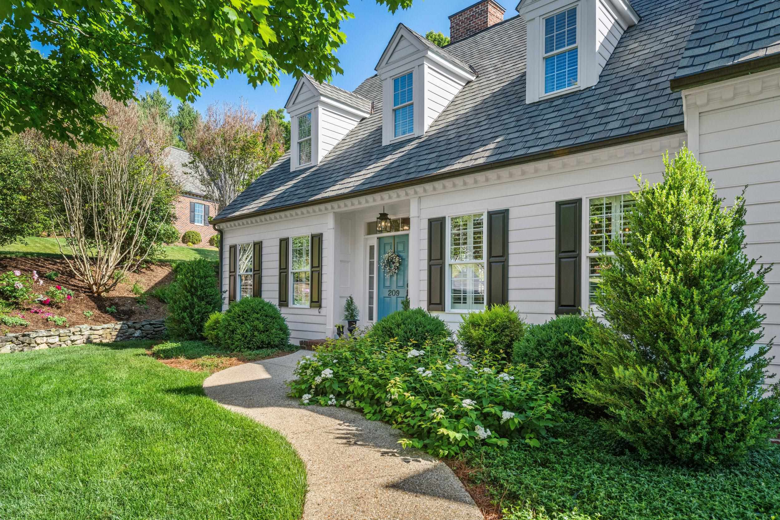 209 KINGS SQ, STAUNTON, Virginia 24401, 4 Bedrooms Bedrooms, ,2 BathroomsBathrooms,Residential,209 KINGS SQ,677137 MLS # 677137 209 KINGS SQ, STAUNTON, Virginia 24401, 4 Bedrooms Bedrooms, ,2 BathroomsBathrooms,Residential,209 KINGS SQ,677137 MLS # 677137