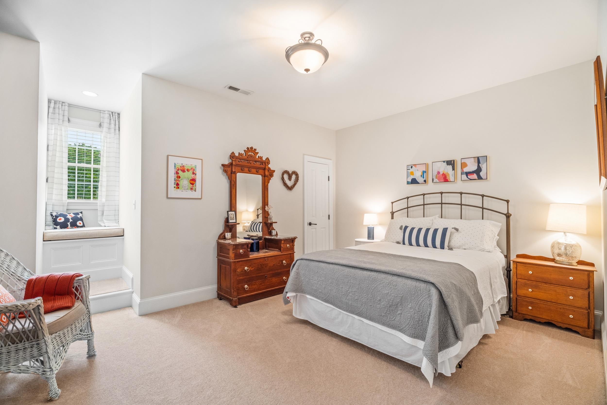 209 KINGS SQ, STAUNTON, Virginia 24401, 4 Bedrooms Bedrooms, ,2 BathroomsBathrooms,Residential,209 KINGS SQ,677137 MLS # 677137 209 KINGS SQ, STAUNTON, Virginia 24401, 4 Bedrooms Bedrooms, ,2 BathroomsBathrooms,Residential,209 KINGS SQ,677137 MLS # 677137