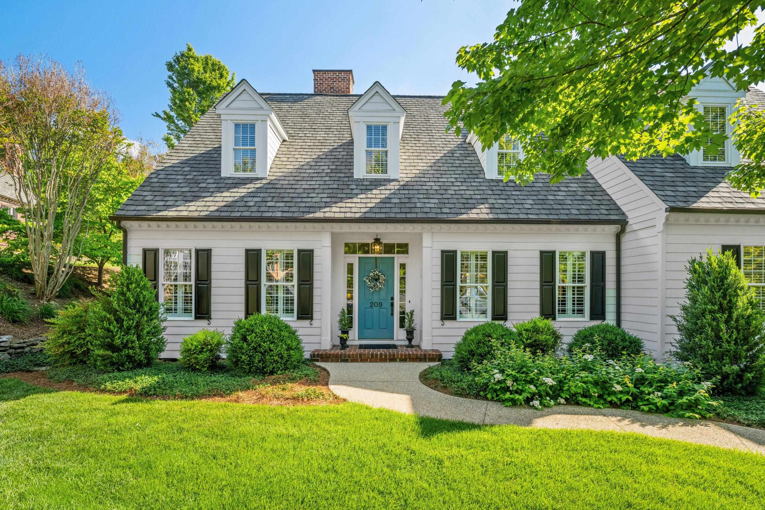 209 KINGS SQ, STAUNTON, Virginia 24401, 4 Bedrooms Bedrooms, ,2 BathroomsBathrooms,Residential,209 KINGS SQ,677137 MLS # 677137 209 KINGS SQ, STAUNTON, Virginia 24401, 4 Bedrooms Bedrooms, ,2 BathroomsBathrooms,Residential,209 KINGS SQ,677137 MLS # 677137