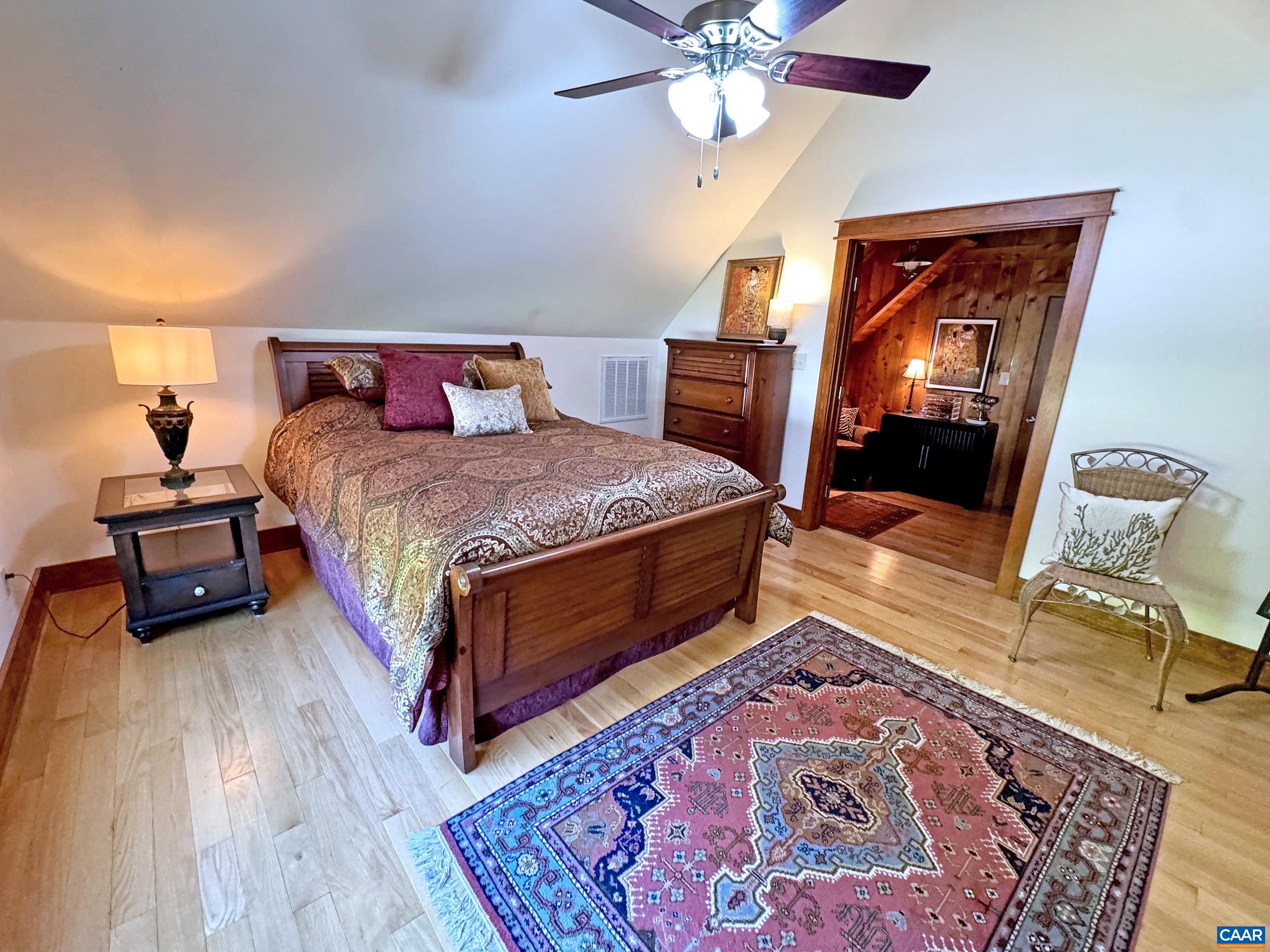 Beautiful, spacious, and very private guest suite located on the second floor.