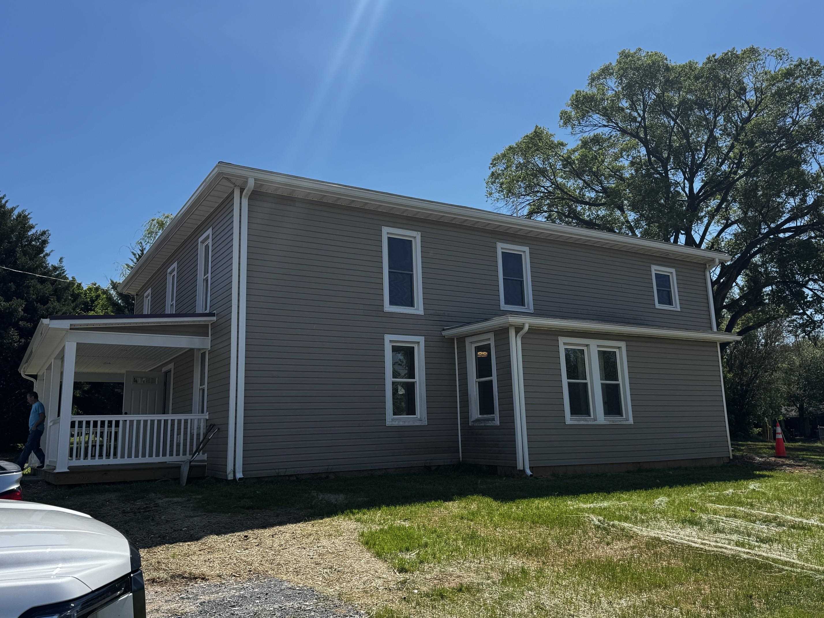 806 JUNIOR AVE, SHENANDOAH, Virginia 22849, 4 Bedrooms Bedrooms, ,3 BathroomsBathrooms,Residential,806 JUNIOR AVE,677152 MLS # 677152