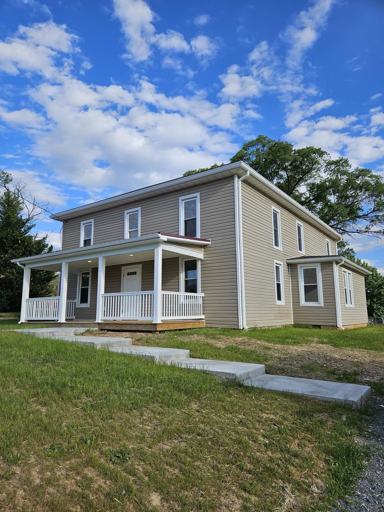 806 JUNIOR AVE, SHENANDOAH, Virginia 22849, 4 Bedrooms Bedrooms, ,3 BathroomsBathrooms,Residential,806 JUNIOR AVE,677152 MLS # 677152