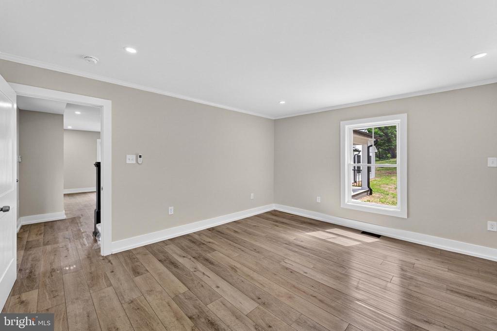 90 MAIN STREET, WASHINGTON, Virginia 22747, 3 Bedrooms Bedrooms, ,3 BathroomsBathrooms,Residential,90 MAIN STREET,VARP2002590 MLS # VARP2002590