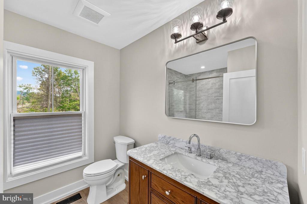 90 MAIN STREET, WASHINGTON, Virginia 22747, 3 Bedrooms Bedrooms, ,3 BathroomsBathrooms,Residential,90 MAIN STREET,VARP2002590 MLS # VARP2002590