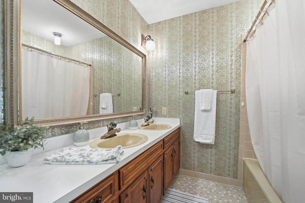 11081 MARQUIS RD, UNIONVILLE, Virginia 22567, 3 Bedrooms Bedrooms, ,3 BathroomsBathrooms,Residential,11081 MARQUIS RD,VAOR2013978 MLS # VAOR2013978