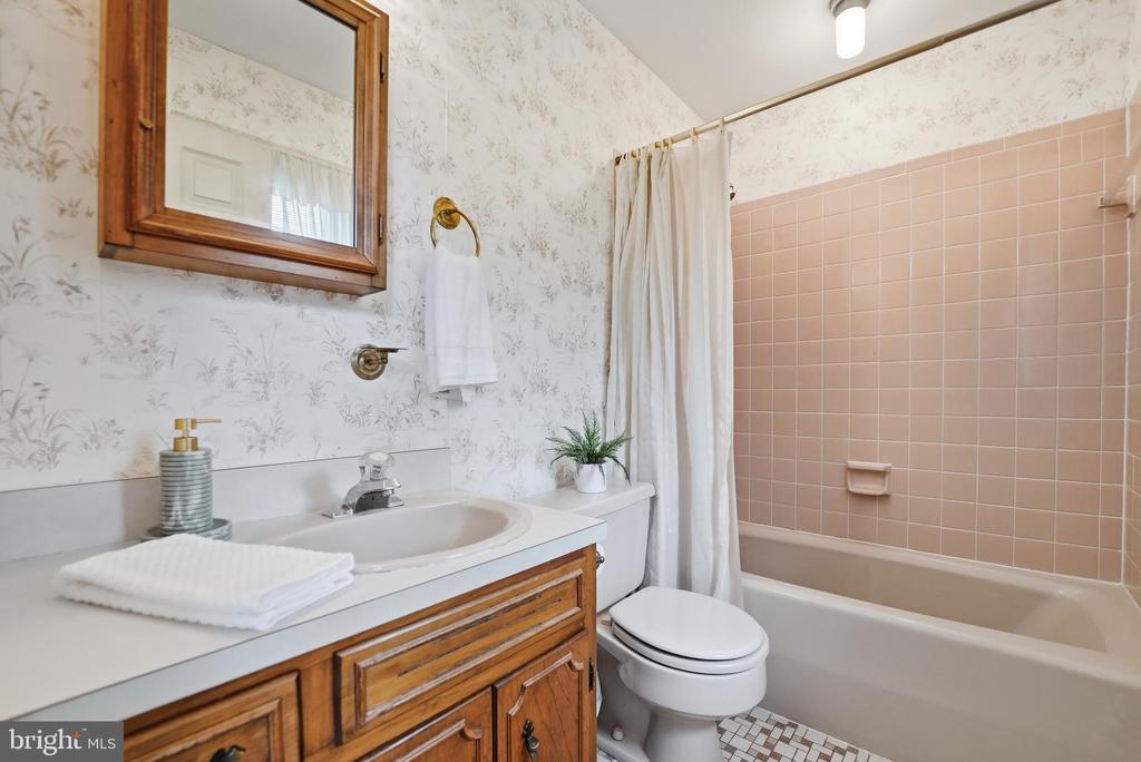 11081 MARQUIS RD, UNIONVILLE, Virginia 22567, 3 Bedrooms Bedrooms, ,3 BathroomsBathrooms,Residential,11081 MARQUIS RD,VAOR2013978 MLS # VAOR2013978