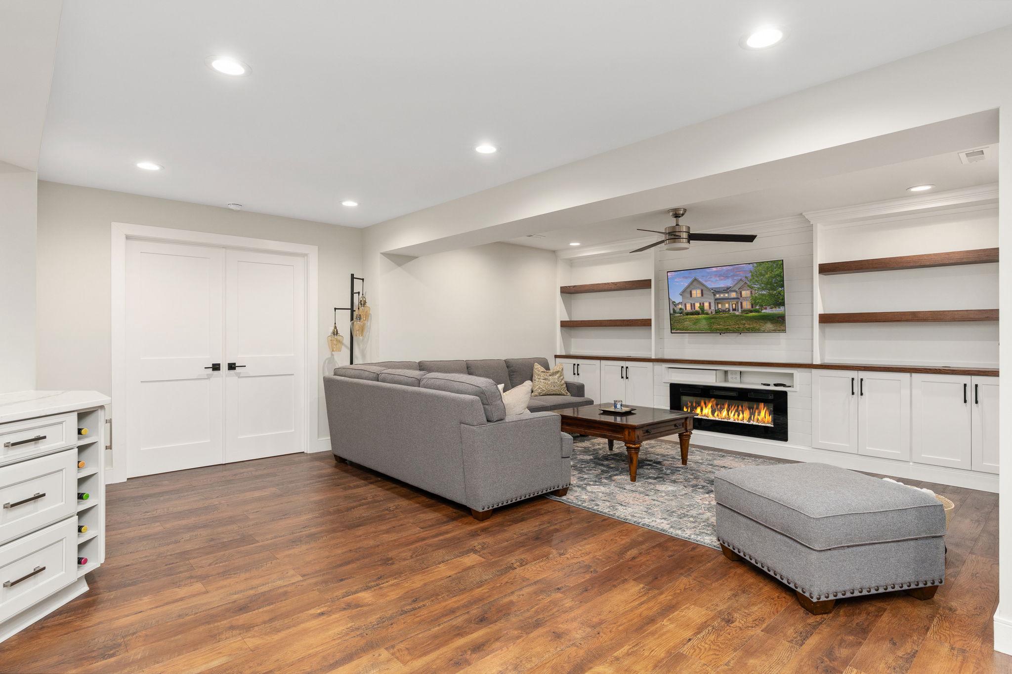9417 RESERVOIR RD, FREDERICKSBURG, Virginia 22407, 6 Bedrooms Bedrooms, ,3 BathroomsBathrooms,Residential,9417 RESERVOIR RD,VASP2041456 MLS # VASP2041456