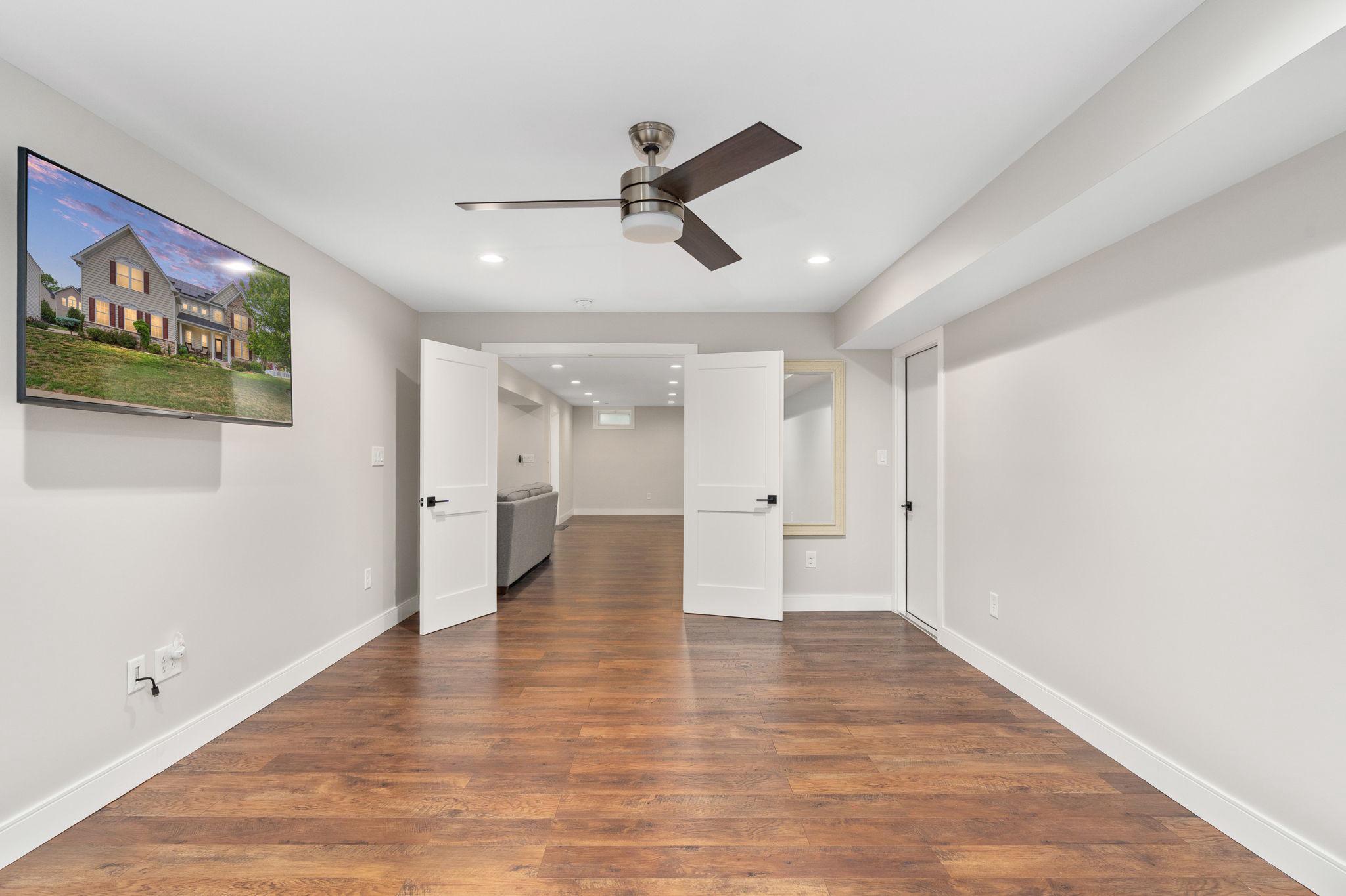 9417 RESERVOIR RD, FREDERICKSBURG, Virginia 22407, 6 Bedrooms Bedrooms, ,3 BathroomsBathrooms,Residential,9417 RESERVOIR RD,VASP2041456 MLS # VASP2041456