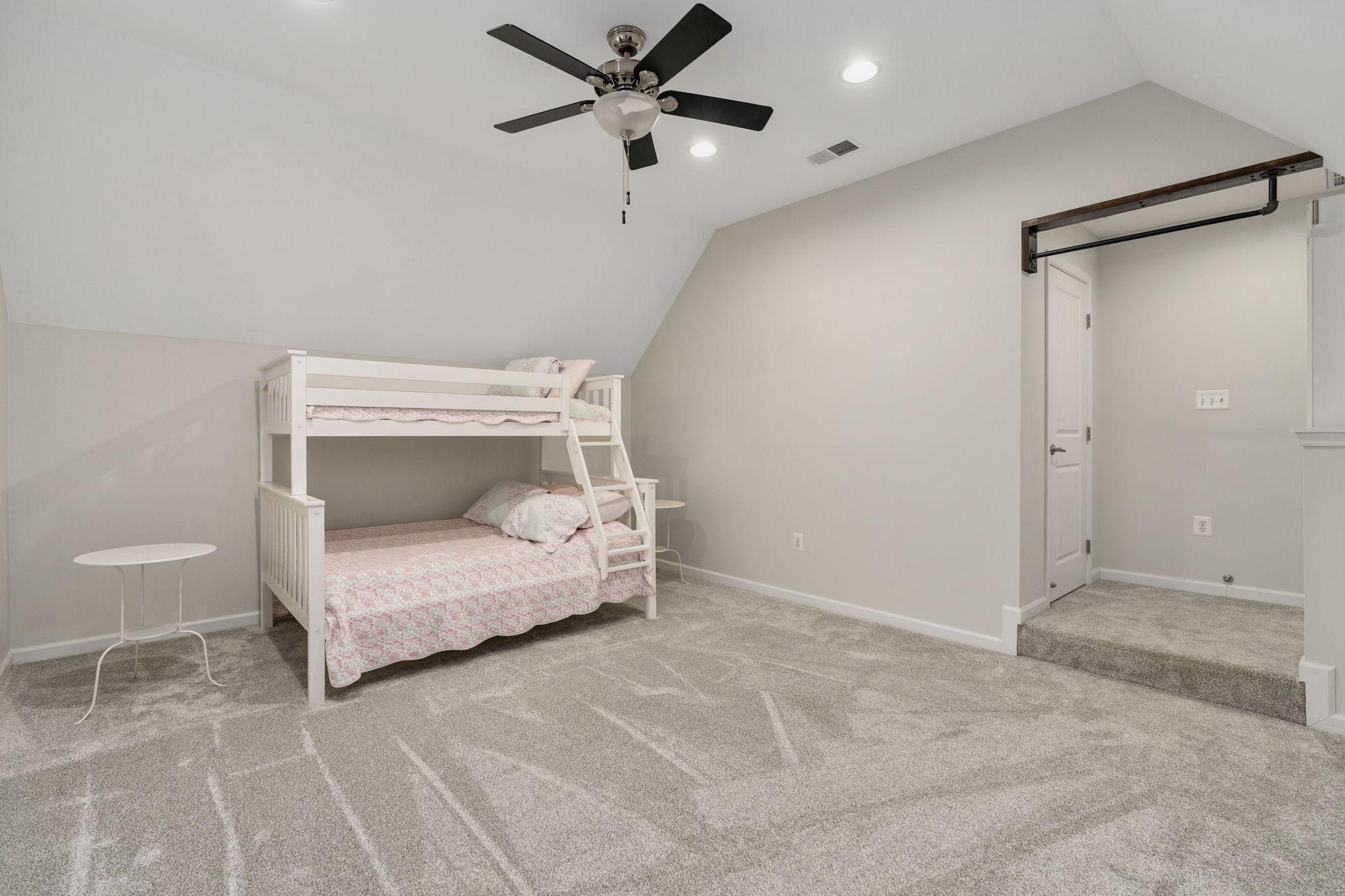 9417 RESERVOIR RD, FREDERICKSBURG, Virginia 22407, 6 Bedrooms Bedrooms, ,3 BathroomsBathrooms,Residential,9417 RESERVOIR RD,VASP2041456 MLS # VASP2041456