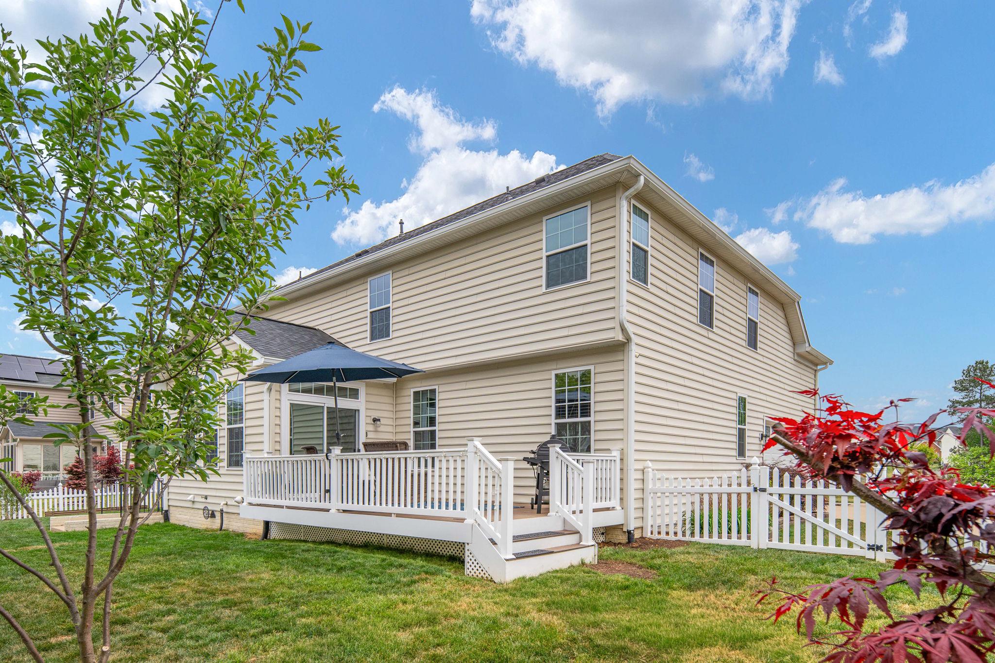 9417 RESERVOIR RD, FREDERICKSBURG, Virginia 22407, 6 Bedrooms Bedrooms, ,3 BathroomsBathrooms,Residential,9417 RESERVOIR RD,VASP2041456 MLS # VASP2041456
