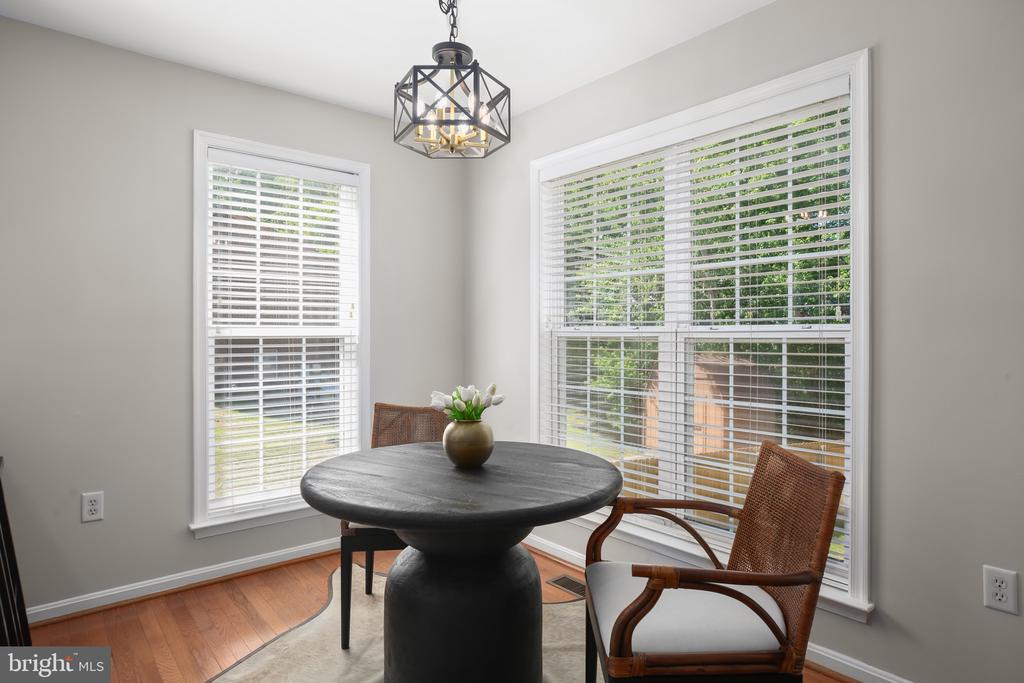 424 LAUREL AVE, FREDERICKSBURG, Virginia 22408, 4 Bedrooms Bedrooms, ,3 BathroomsBathrooms,Residential,424 LAUREL AVE,VASP2041792 MLS # VASP2041792