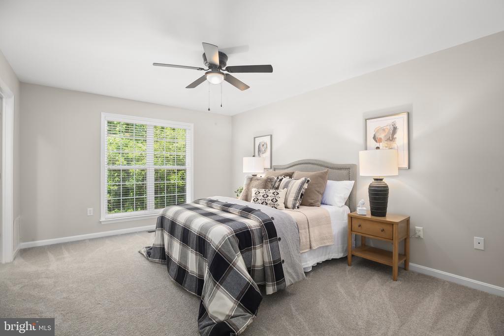 424 LAUREL AVE, FREDERICKSBURG, Virginia 22408, 4 Bedrooms Bedrooms, ,3 BathroomsBathrooms,Residential,424 LAUREL AVE,VASP2041792 MLS # VASP2041792