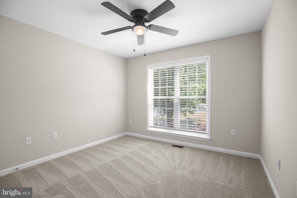 424 LAUREL AVE, FREDERICKSBURG, Virginia 22408, 4 Bedrooms Bedrooms, ,3 BathroomsBathrooms,Residential,424 LAUREL AVE,VASP2041792 MLS # VASP2041792