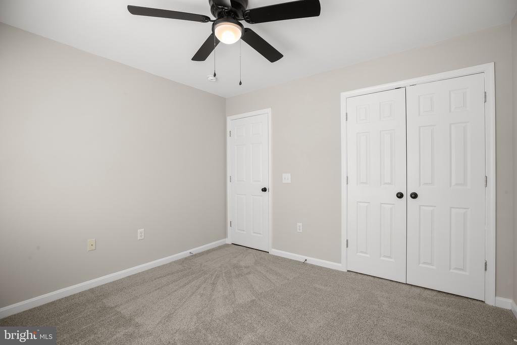 424 LAUREL AVE, FREDERICKSBURG, Virginia 22408, 4 Bedrooms Bedrooms, ,3 BathroomsBathrooms,Residential,424 LAUREL AVE,VASP2041792 MLS # VASP2041792