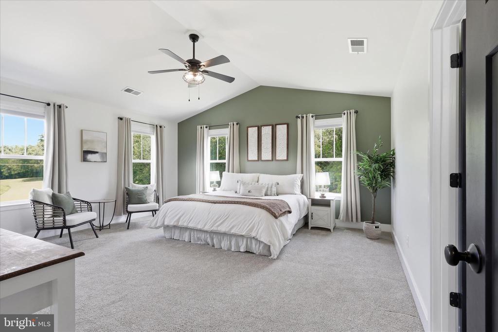 9404 ROBERT E LEE DR, SPOTSYLVANIA, Virginia 22551, 4 Bedrooms Bedrooms, ,2 BathroomsBathrooms,Residential,9404 ROBERT E LEE DR,VASP2041580 MLS # VASP2041580