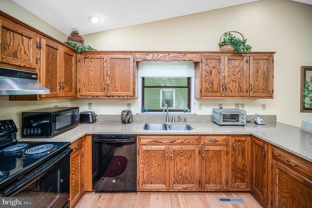 109 FAIRWAY DR, LOCUST GROVE, Virginia 22508, 3 Bedrooms Bedrooms, ,2 BathroomsBathrooms,Residential,109 FAIRWAY DR,VAOR2014126 MLS # VAOR2014126