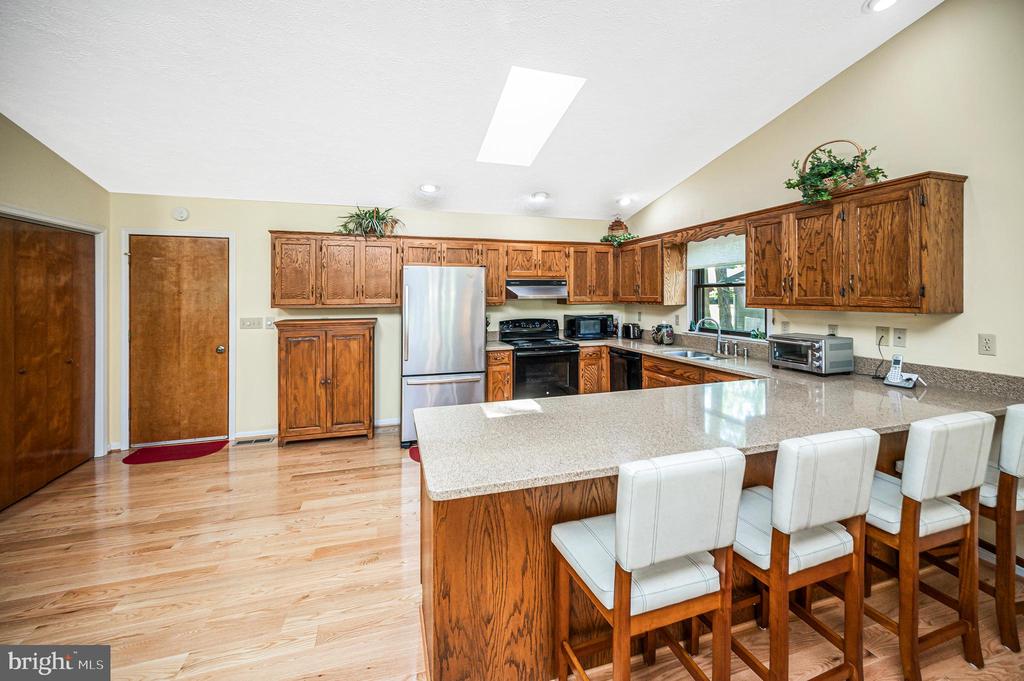 109 FAIRWAY DR, LOCUST GROVE, Virginia 22508, 3 Bedrooms Bedrooms, ,2 BathroomsBathrooms,Residential,109 FAIRWAY DR,VAOR2014126 MLS # VAOR2014126