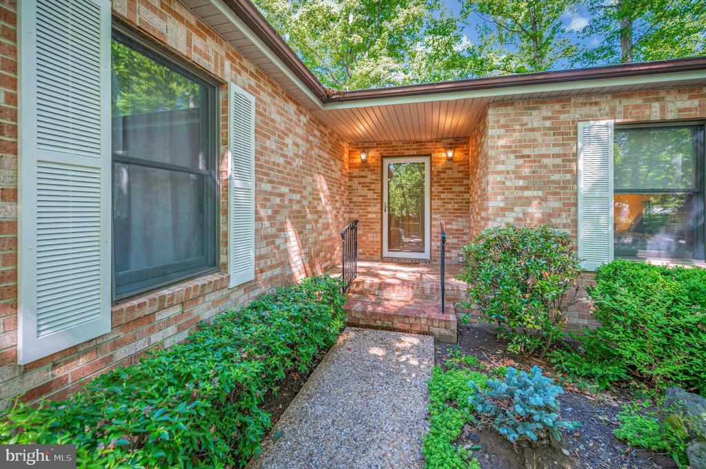 109 FAIRWAY DR, LOCUST GROVE, Virginia 22508, 3 Bedrooms Bedrooms, ,2 BathroomsBathrooms,Residential,109 FAIRWAY DR,VAOR2014126 MLS # VAOR2014126