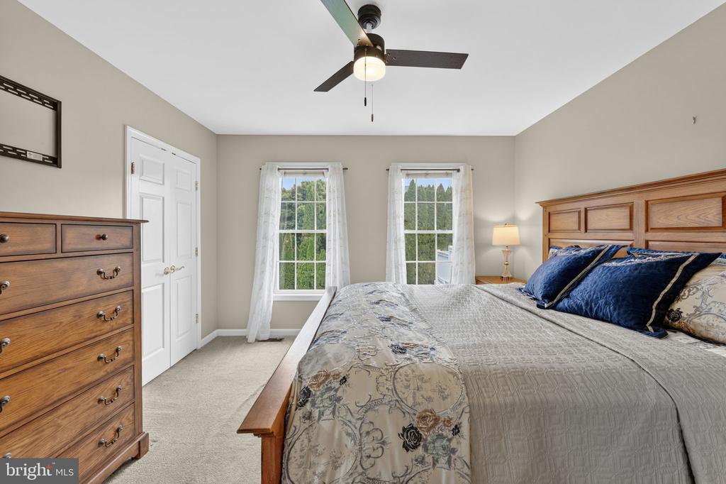 1012 GOLF DR, CULPEPER, Virginia 22701, 4 Bedrooms Bedrooms, ,2 BathroomsBathrooms,Residential,1012 GOLF DR,VACU2013594 MLS # VACU2013594